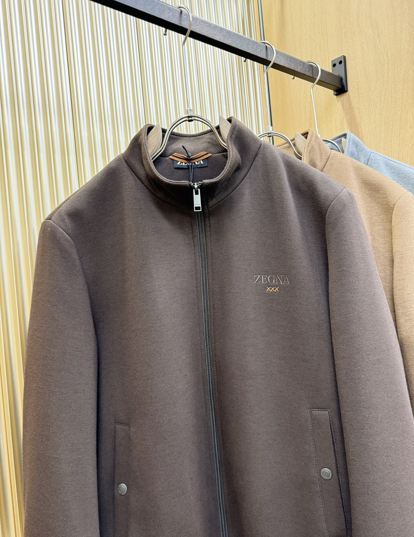 Ermenegildo Zeg*a杰*亚 秋冬新款羊毛夹克外套，内里加棉，原单狠货 意大利进口面料时尚夹