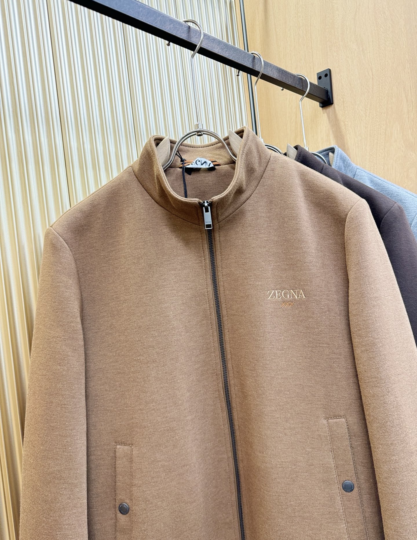 Ermenegildo Zeg*a杰*亚 秋冬新款羊毛夹克外套，内里加棉，原单狠货 意大利进口面料时尚夹