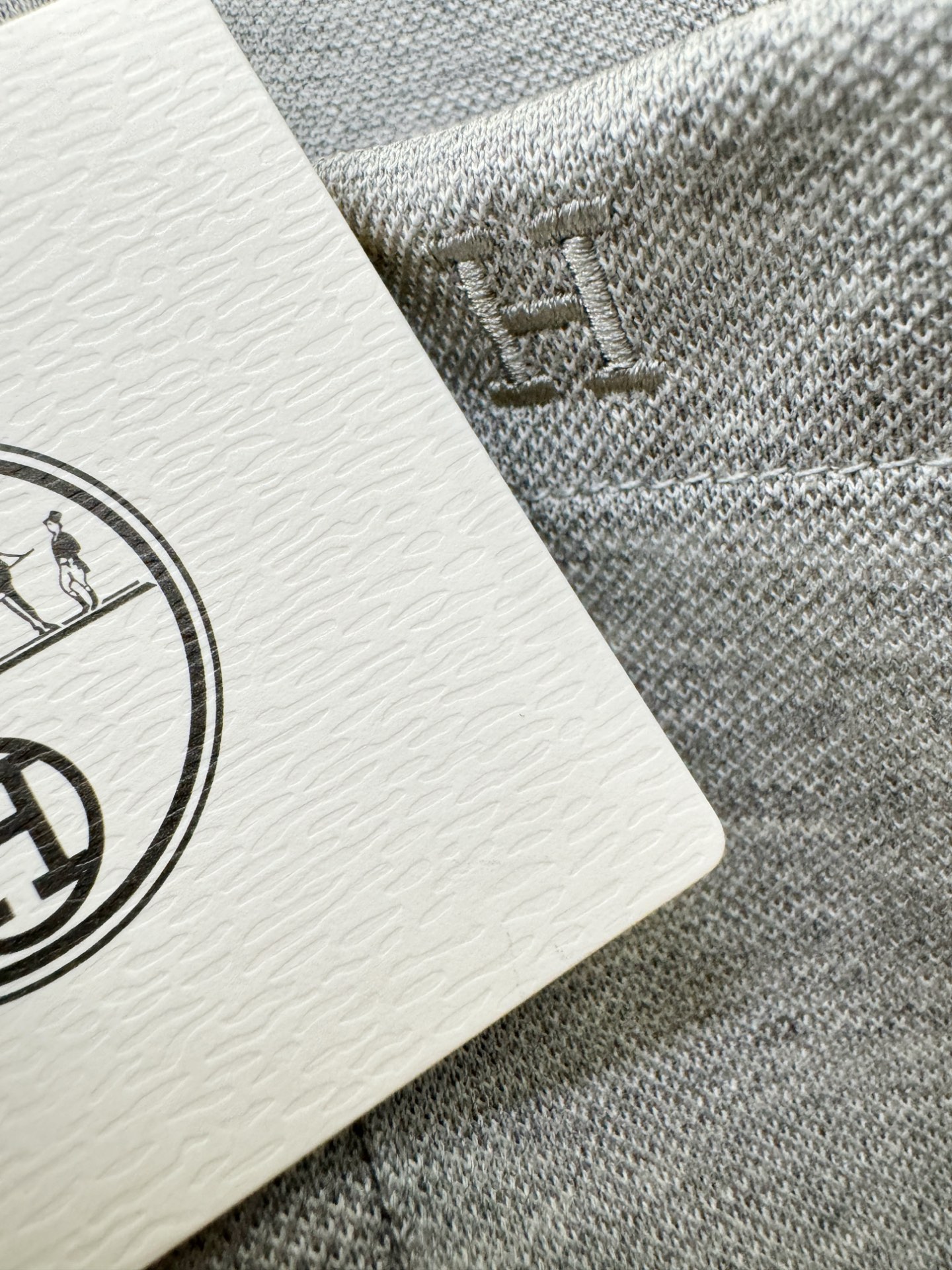 Hermès爱马仕 2026官方新款 专柜同步上市 男士翻领短袖POLO衫，高端主线系列，进口珠地丝光棉