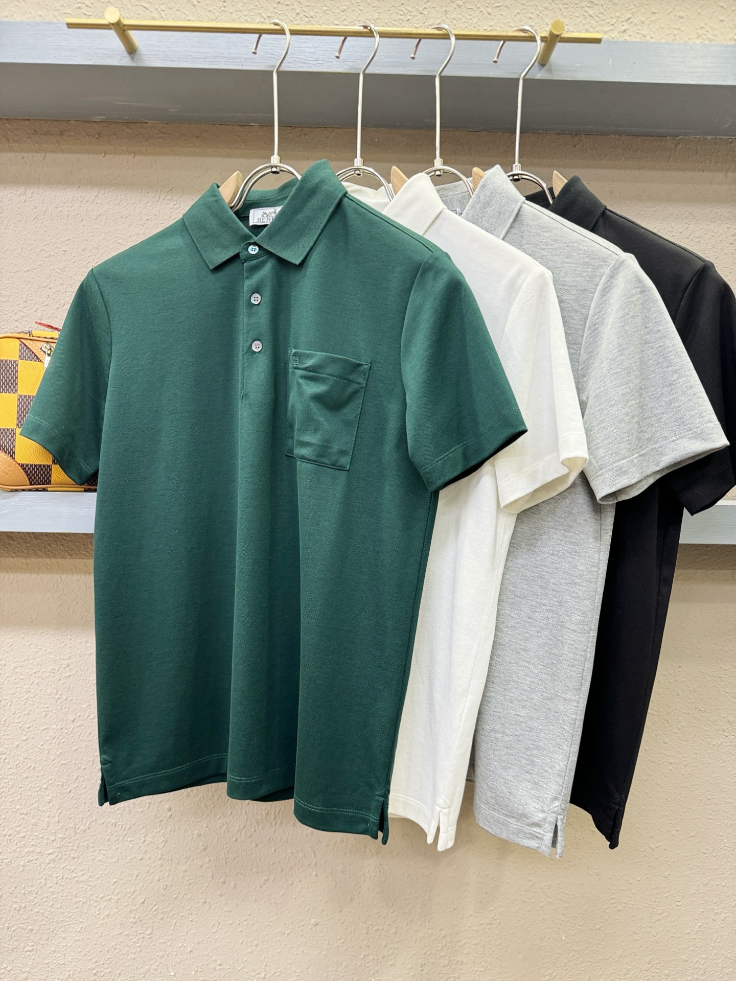 Hermès爱马仕 2026官方新款 专柜同步上市 男士翻领短袖POLO衫，高端主线系列，进口珠地丝光棉