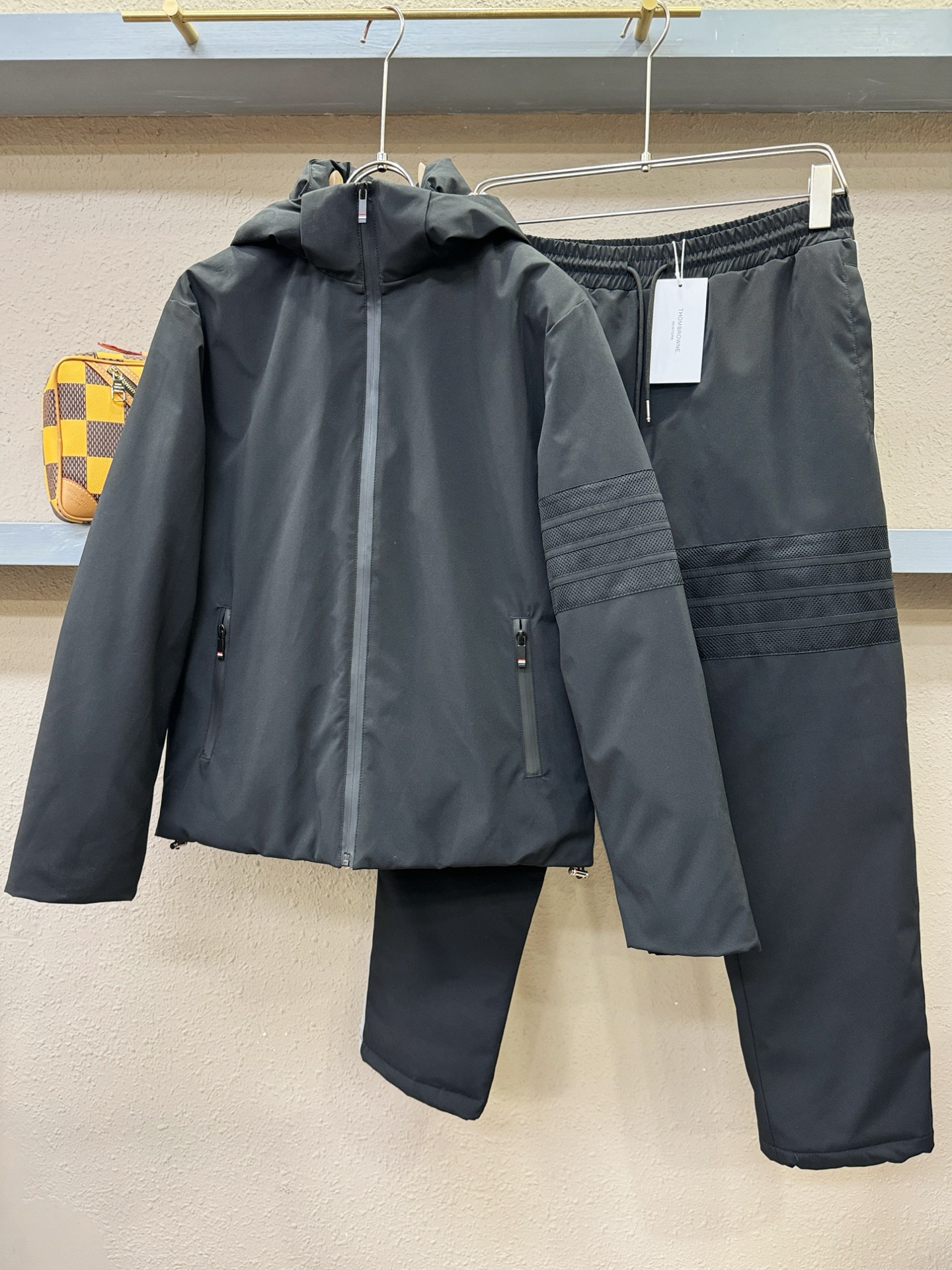 _dlD9sfOqhGlA9LDttvmTH_diaZEZMFt1ZTgHg3w