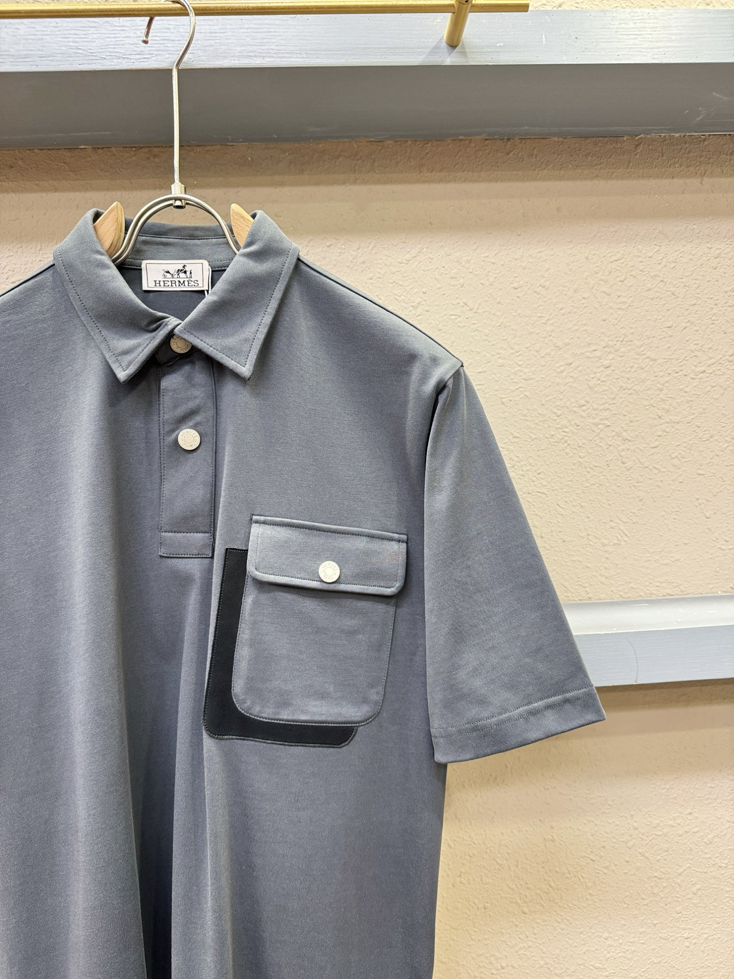 Hermès爱马仕 2026官方新款 专柜同步上市 男士翻领短袖POLO衫，高端主线系列，进口珠地丝光棉