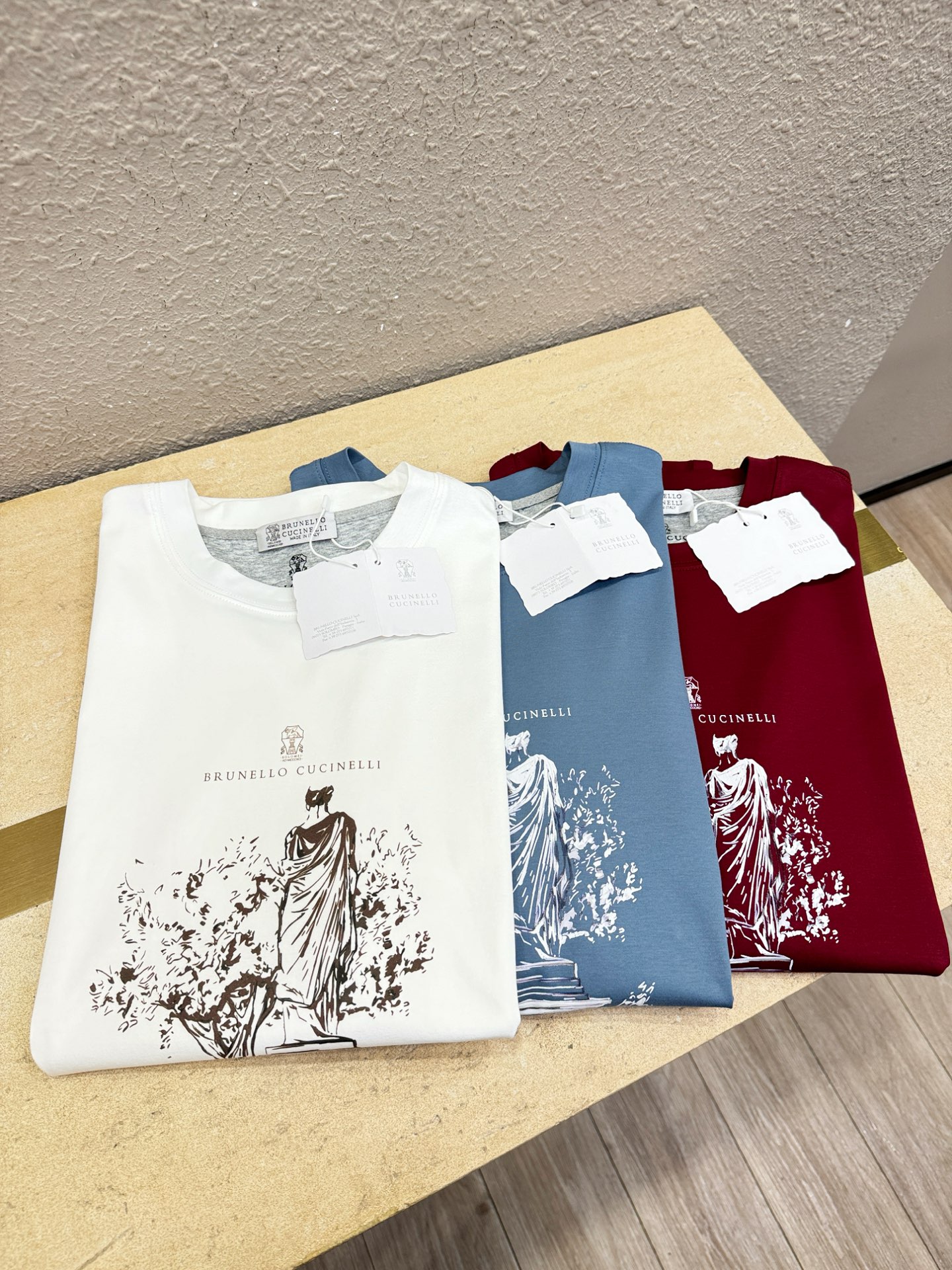 BC布鲁提 2026新款短袖T恤！走秀图案时尚休闲短袖T恤衫！设计logo设计！极具设计精选客供面料，手