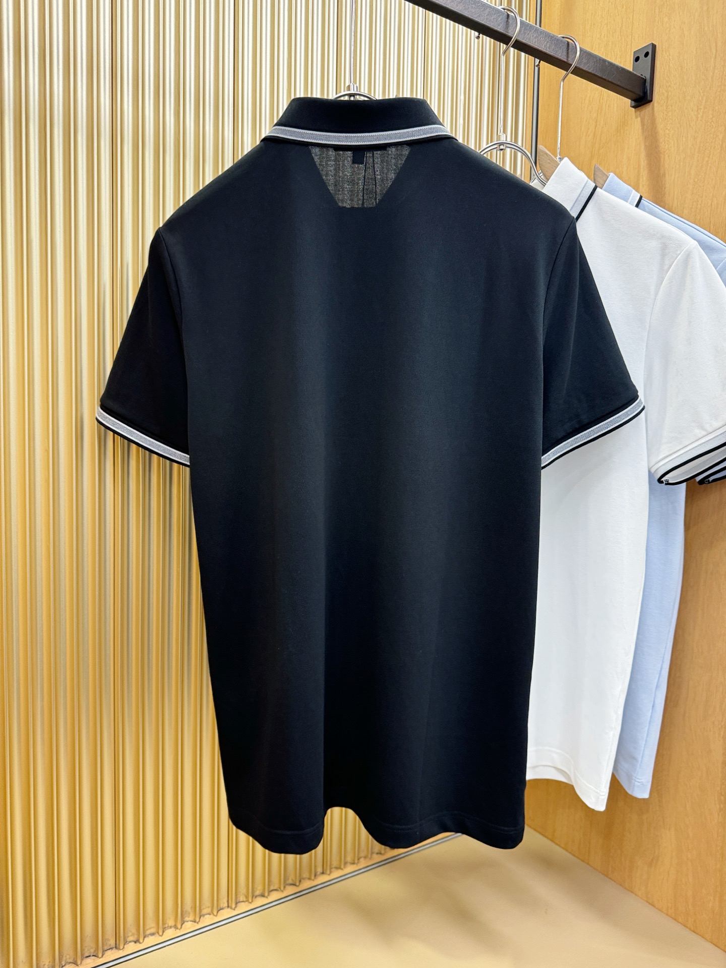 BC布鲁提 2026春夏新款首发专柜最新款翻领短袖，珠地丝光棉面料，高端订制 设计前卫时尚！品牌logo