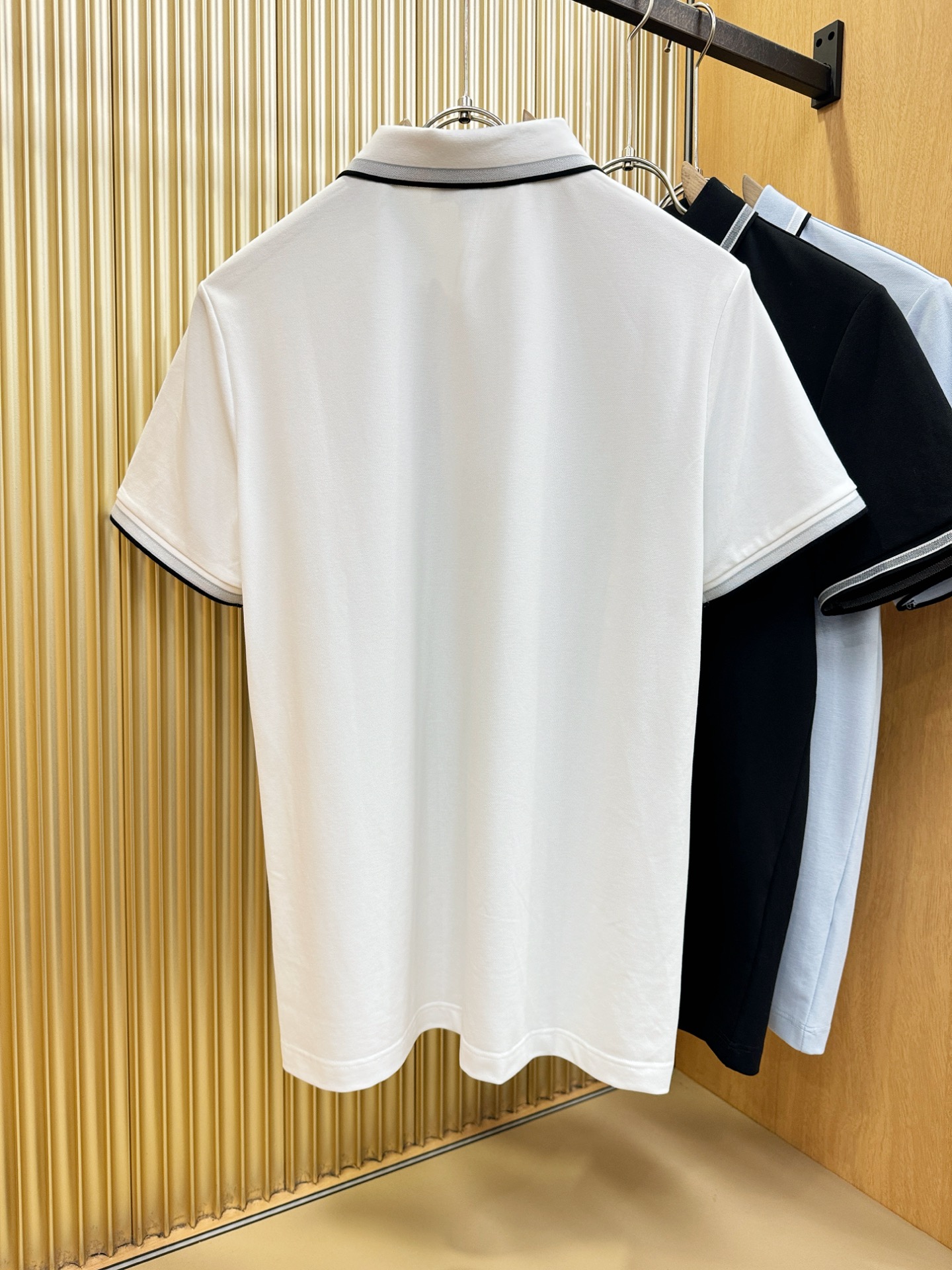 BC布鲁提 2026春夏新款首发专柜最新款翻领短袖，珠地丝光棉面料，高端订制 设计前卫时尚！品牌logo