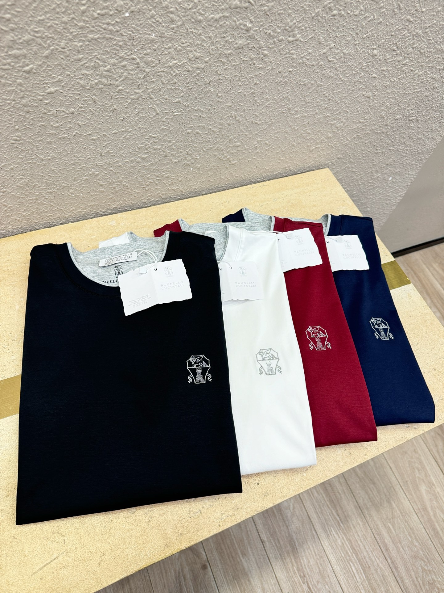 BC布鲁提 顶级品质 2026新品短袖！原版定制面料，手感柔软。顶级进口私货，时尚设计潮流短袖，不失奢华