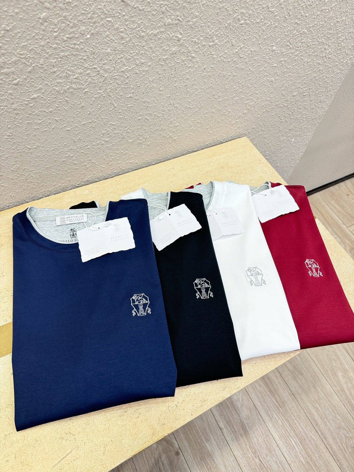 BC布鲁提 顶级品质 2026新品短袖！原版定制面料，手感柔软。顶级进口私货，时尚设计潮流短袖，不失奢华