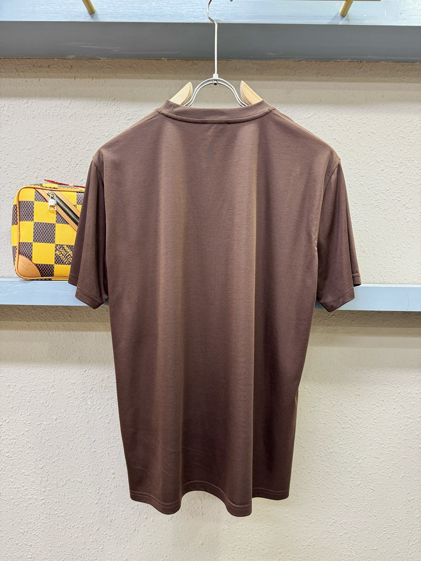 Brioni 布里奥尼 顶级品质 2026新品短袖！原版定制面料，手感柔软。顶级进口私货，时尚设计潮流短