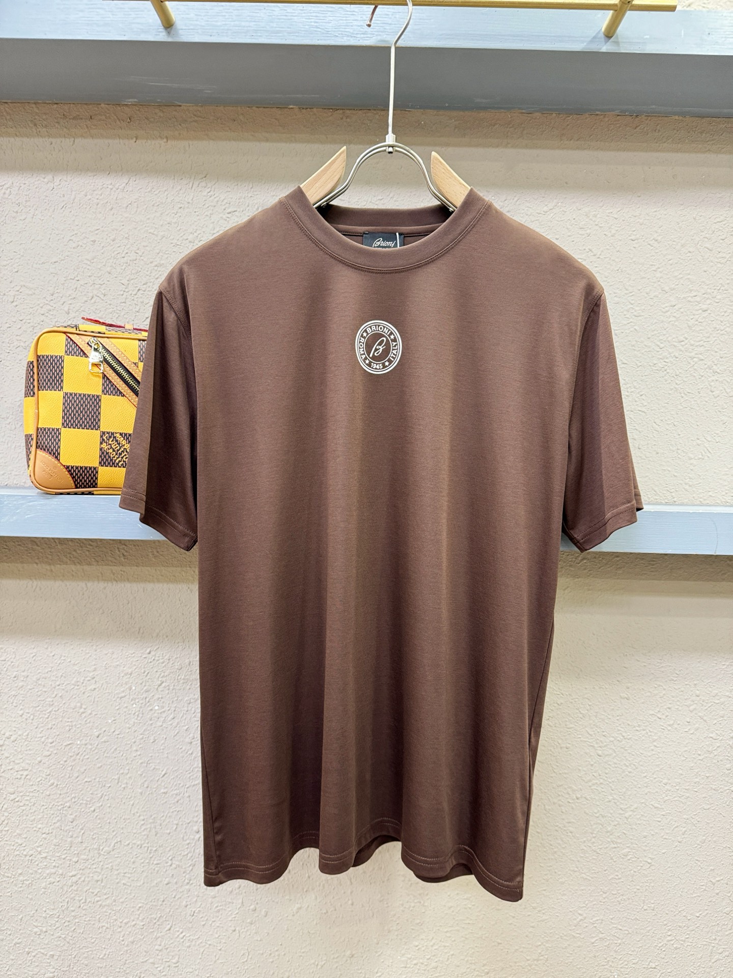 Brioni 布里奥尼 顶级品质 2026新品短袖！原版定制面料，手感柔软。顶级进口私货，时尚设计潮流短