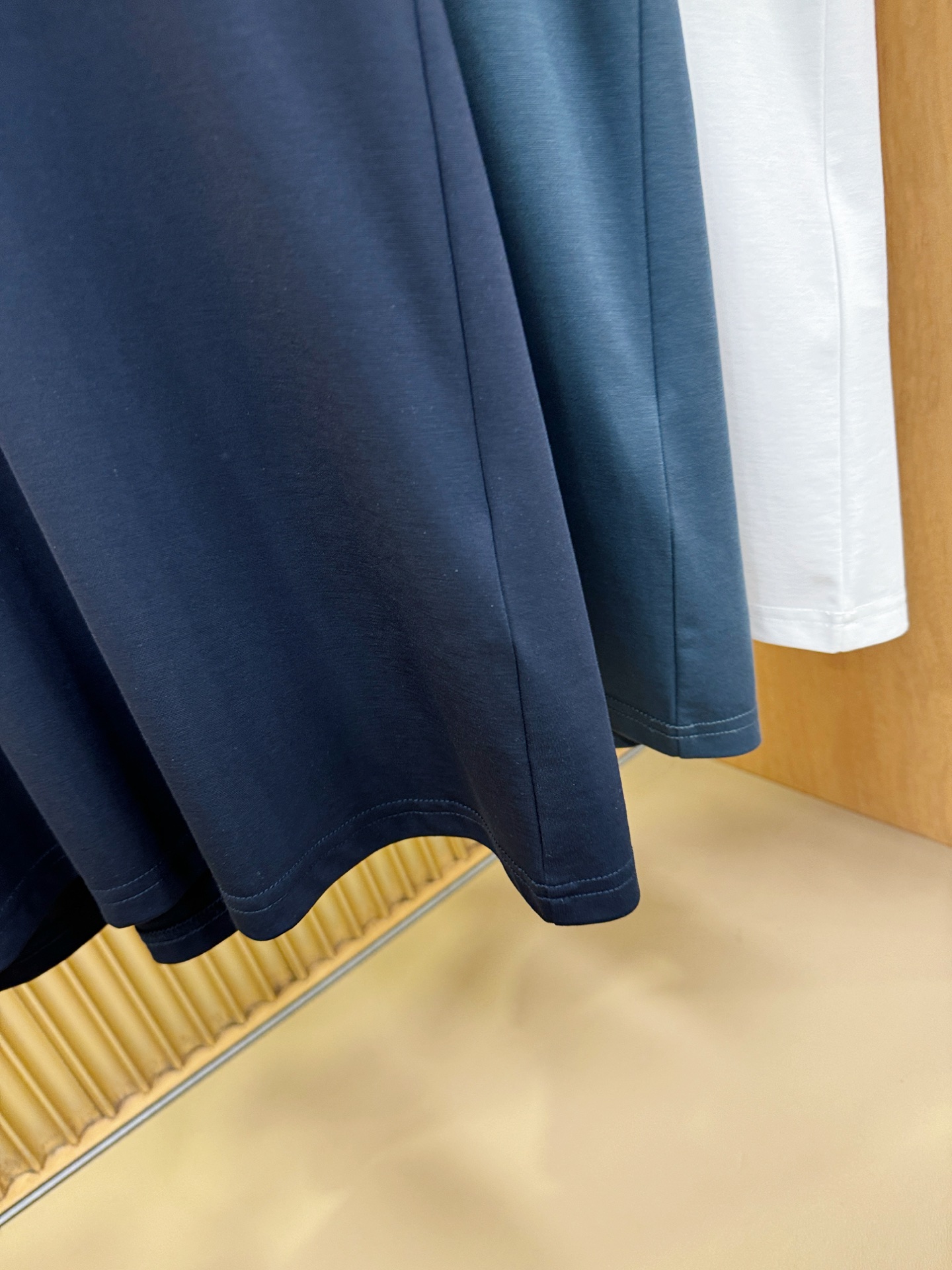 Brioni 布里奥尼 顶级品质 2026新品短袖！原版定制面料，手感柔软。顶级进口私货，时尚设计潮流短