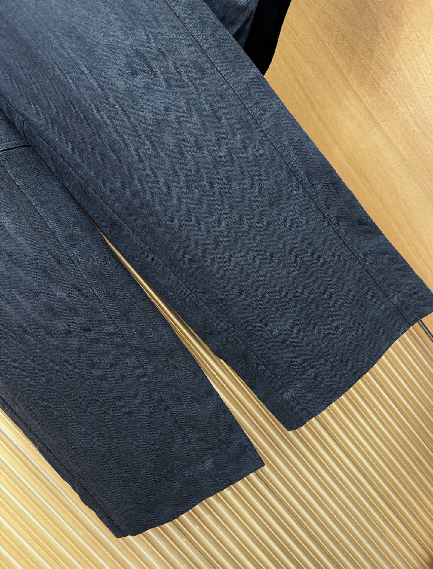 套装 葆蝶家Bottega Veneta 2026专柜同款亚麻套装，100%亚麻面料，亚麻衬衫就足够腔调