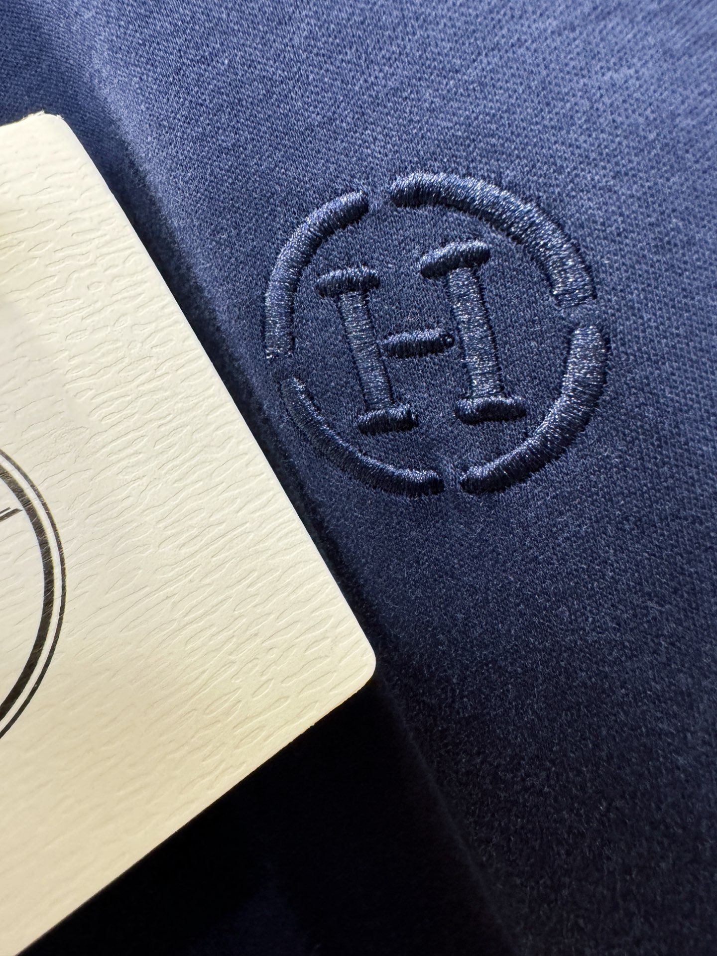 Hermès爱马仕 2026新款短袖T恤！走秀图案时尚休闲短袖T恤衫！设计logo设计！极具设计精选客供