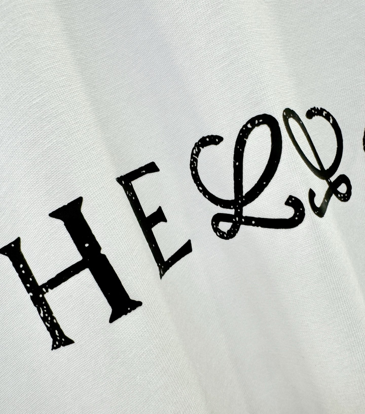 LOEWE罗意威 2026新款短袖T恤！走秀图案时尚休闲短袖T恤衫！设计logo设计！极具设计精选客供面