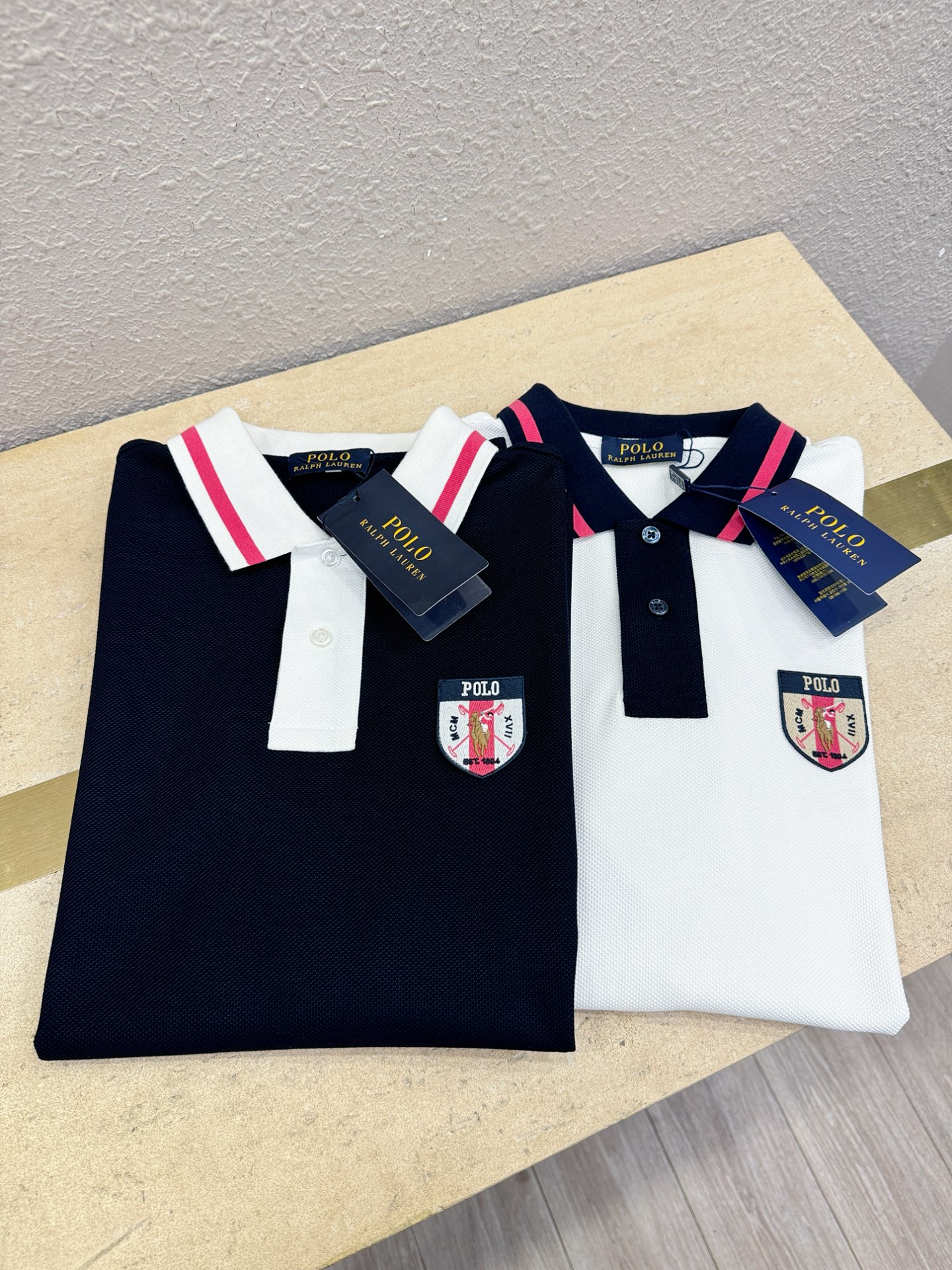 POLO 2026春夏新款首发专柜最新款翻领短袖，100%丝光棉面料，高端订制 设计前卫时尚！品牌log