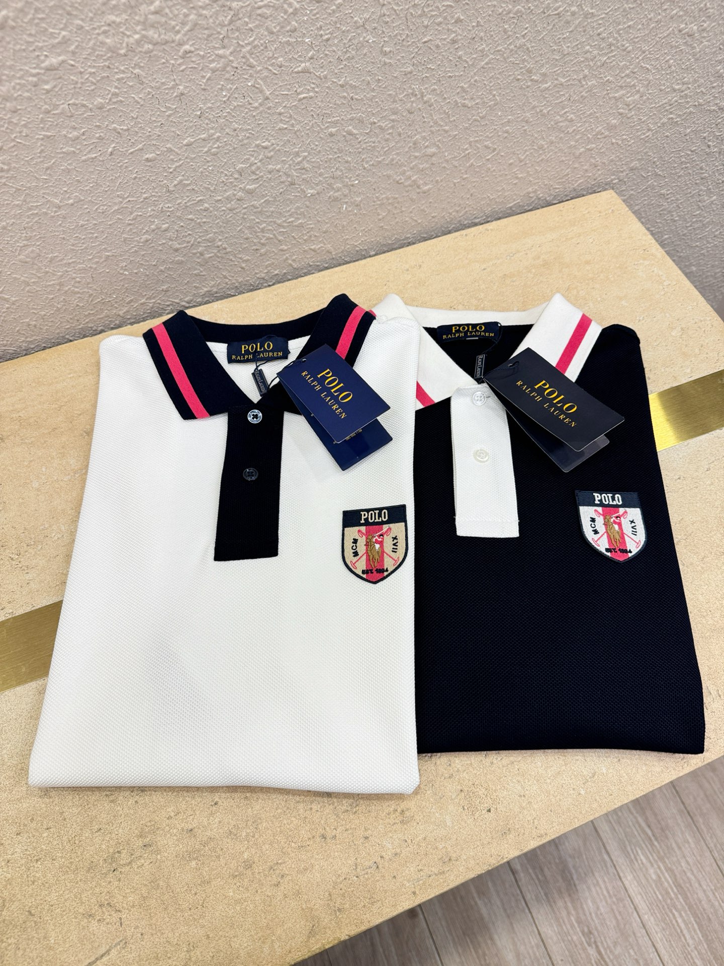 POLO 2026春夏新款首发专柜最新款翻领短袖，100%丝光棉面料，高端订制 设计前卫时尚！品牌log