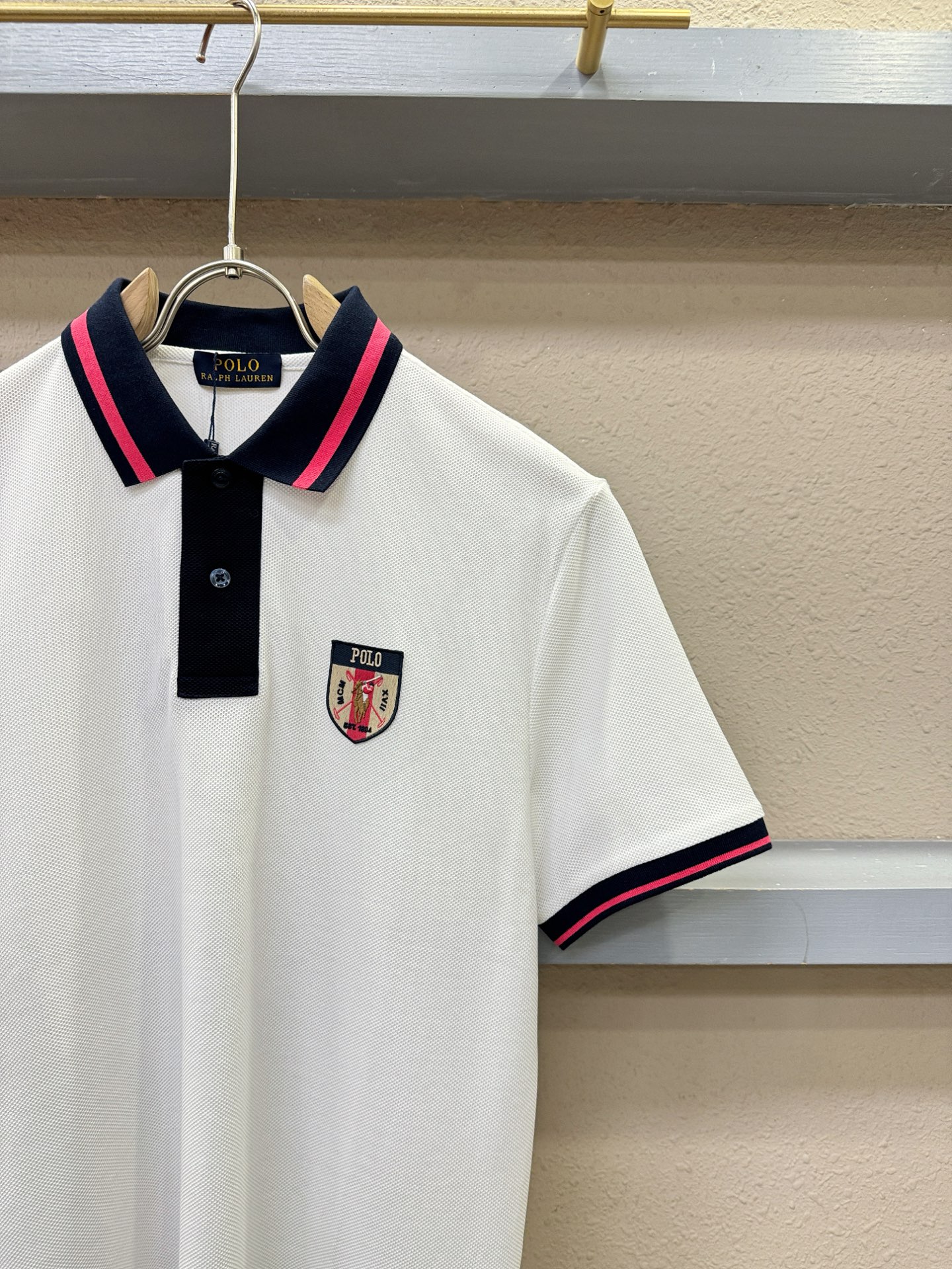 POLO 2026春夏新款首发专柜最新款翻领短袖，100%丝光棉面料，高端订制 设计前卫时尚！品牌log