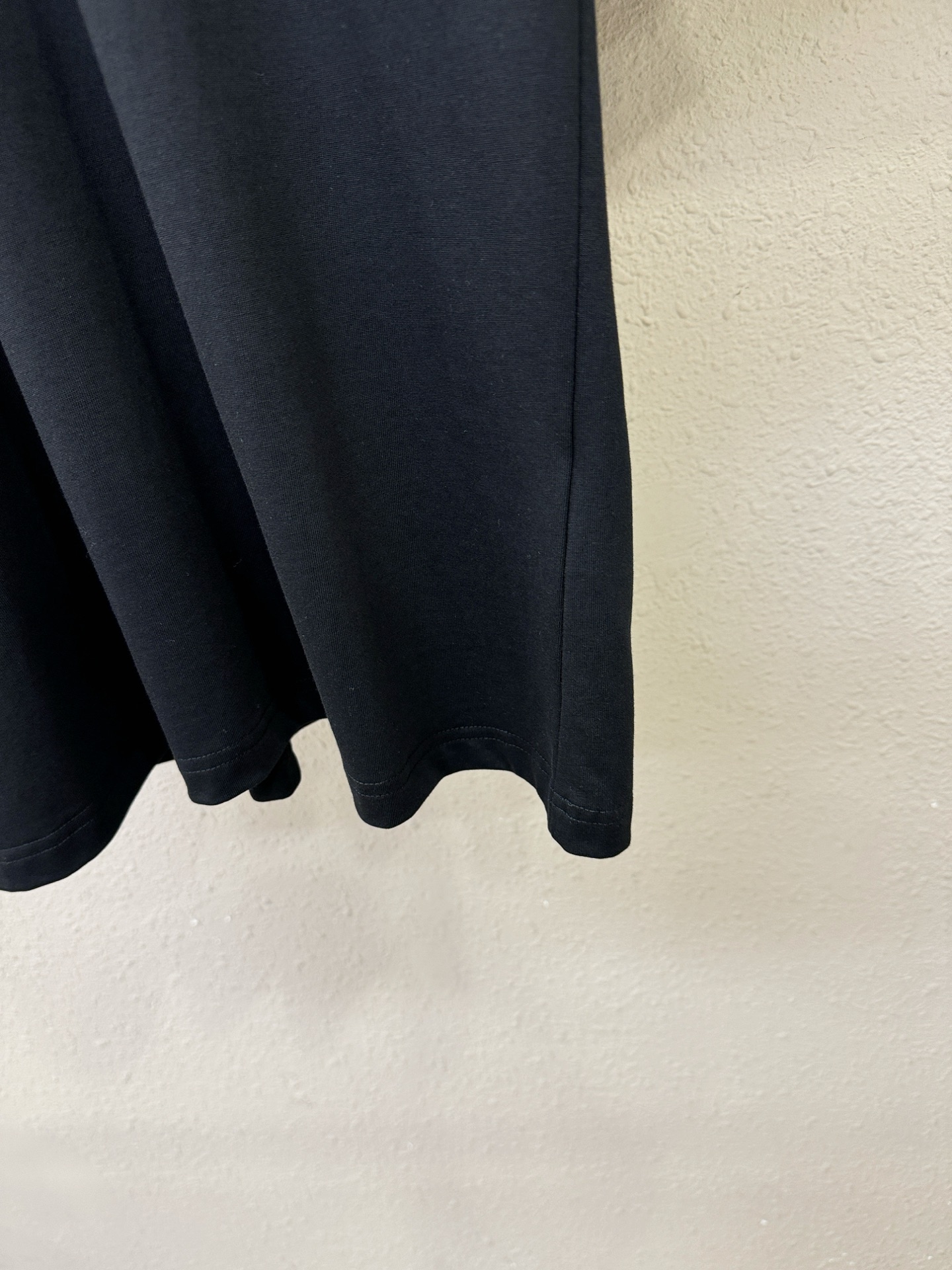 Balenciaga巴黎世家 2026新款短袖T恤！走秀图案时尚休闲短袖T恤衫！设计logo设计！极具设