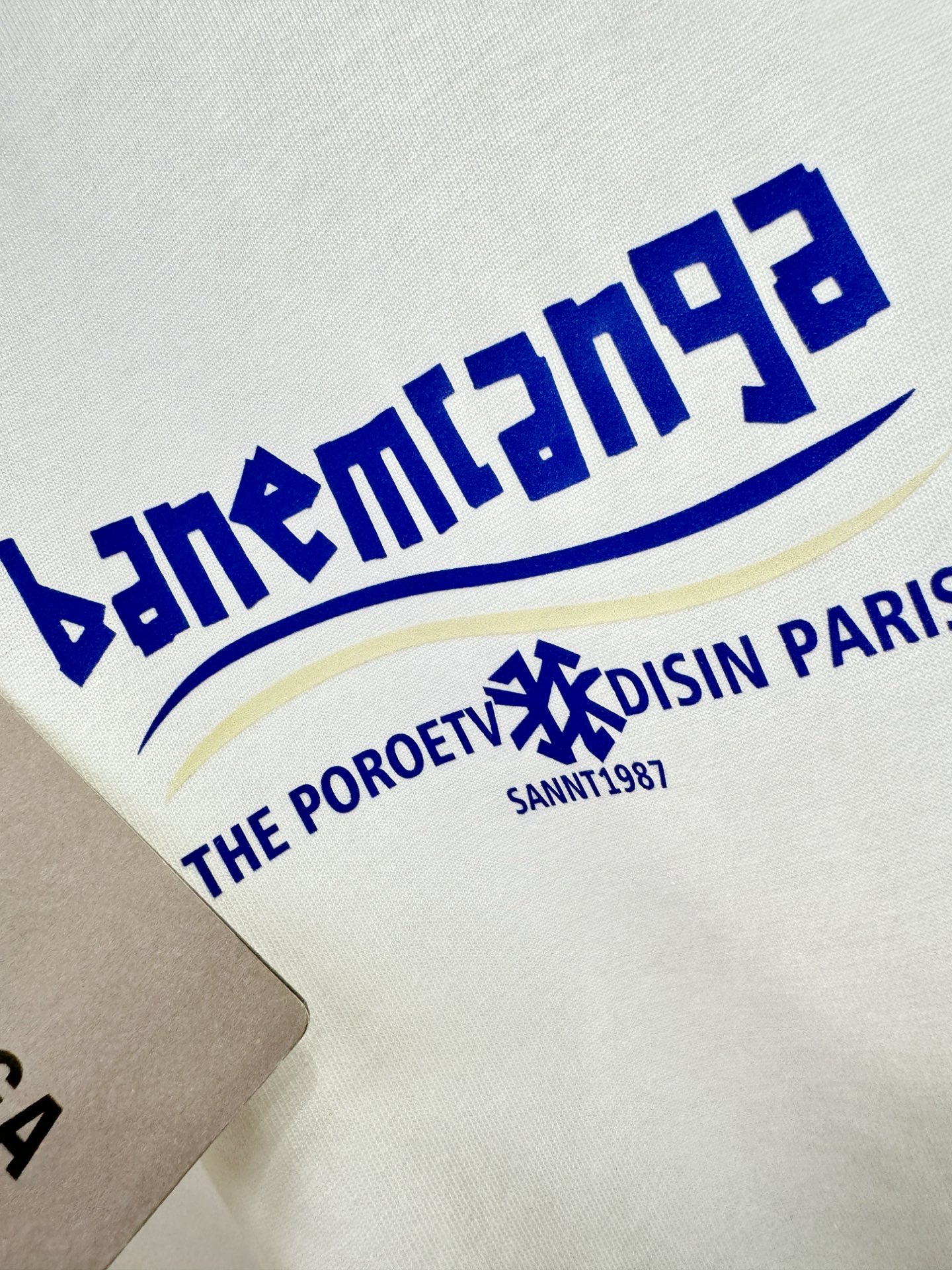 Balenciaga巴黎世家 2026新款短袖T恤！走秀图案时尚休闲短袖T恤衫！设计logo设计！极具设