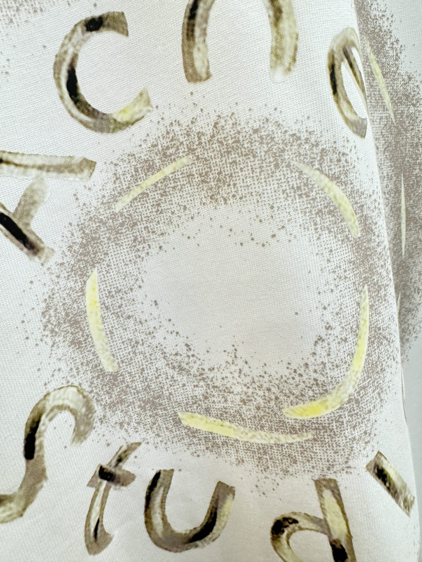 Acne Studios 2026新款短袖T恤！走秀图案时尚休闲短袖T恤衫！设计logo设计！极具设计精