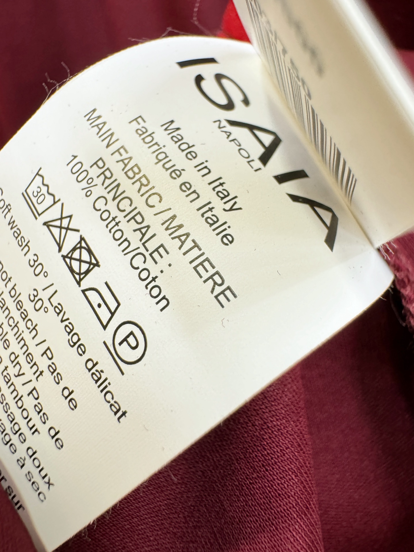 ISAIA 顶级品质 2026新品短袖！原版定制面料，手感柔软。顶级进口私货，时尚设计潮流短袖，不失奢华