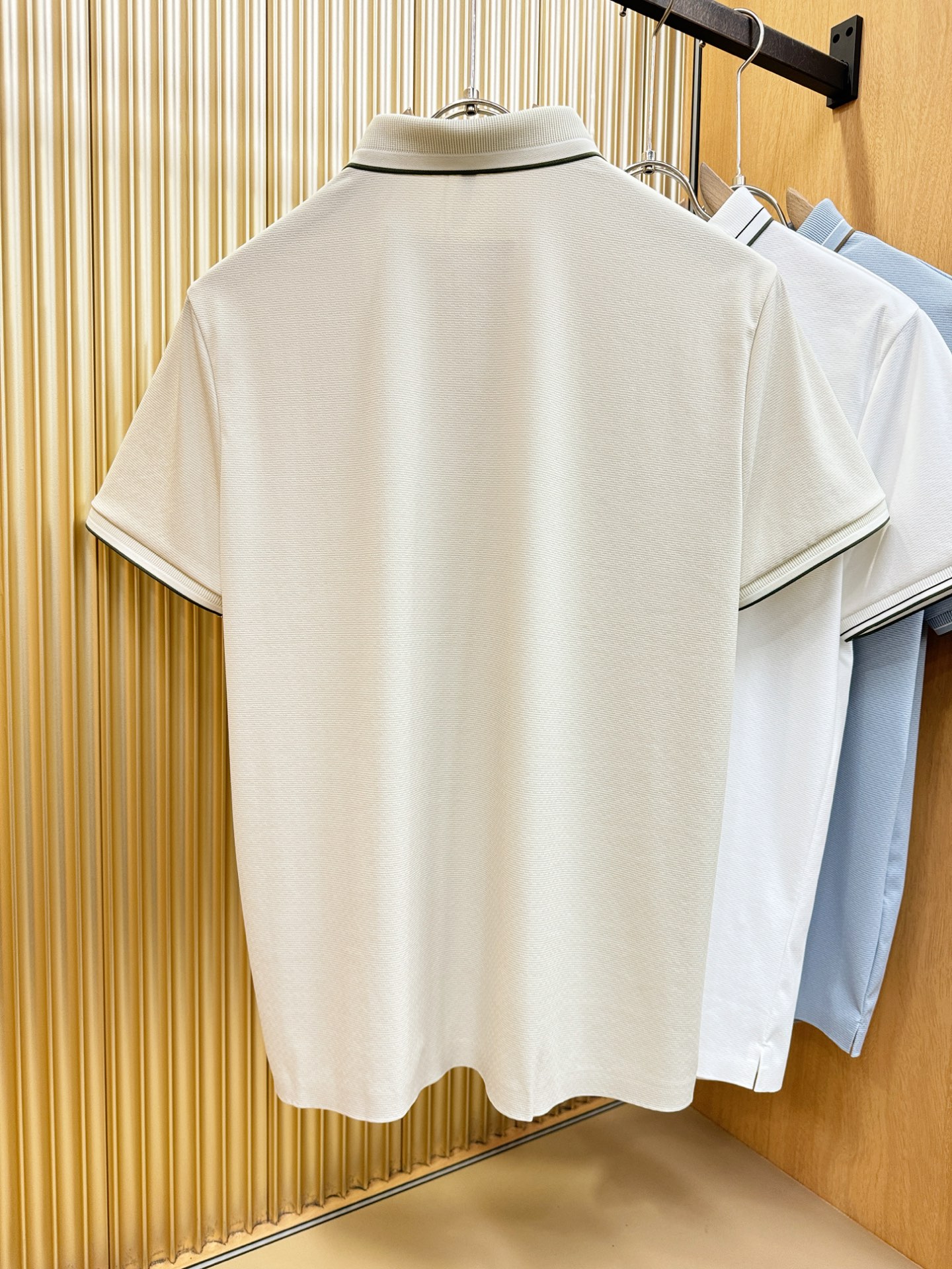 BC布鲁提 2026春夏新款首发专柜最新款翻领短袖，珠地丝光棉面料，高端订制 设计前卫时尚！品牌logo