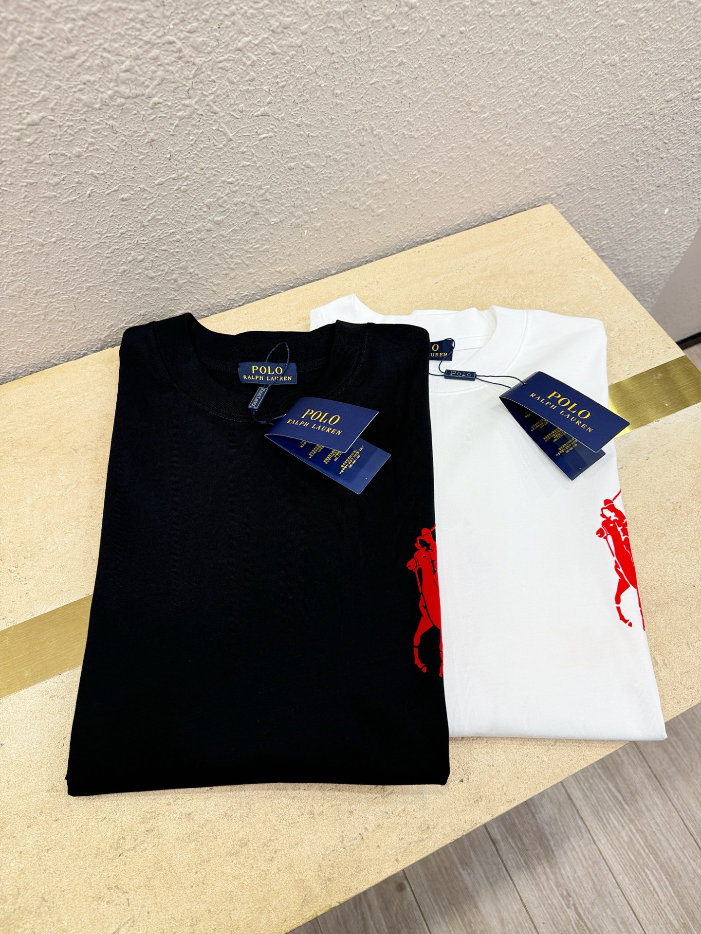 POLO 2026新款短袖T恤！走秀图案时尚休闲短袖T恤衫！设计logo设计！极具设计精选客供面料，手感