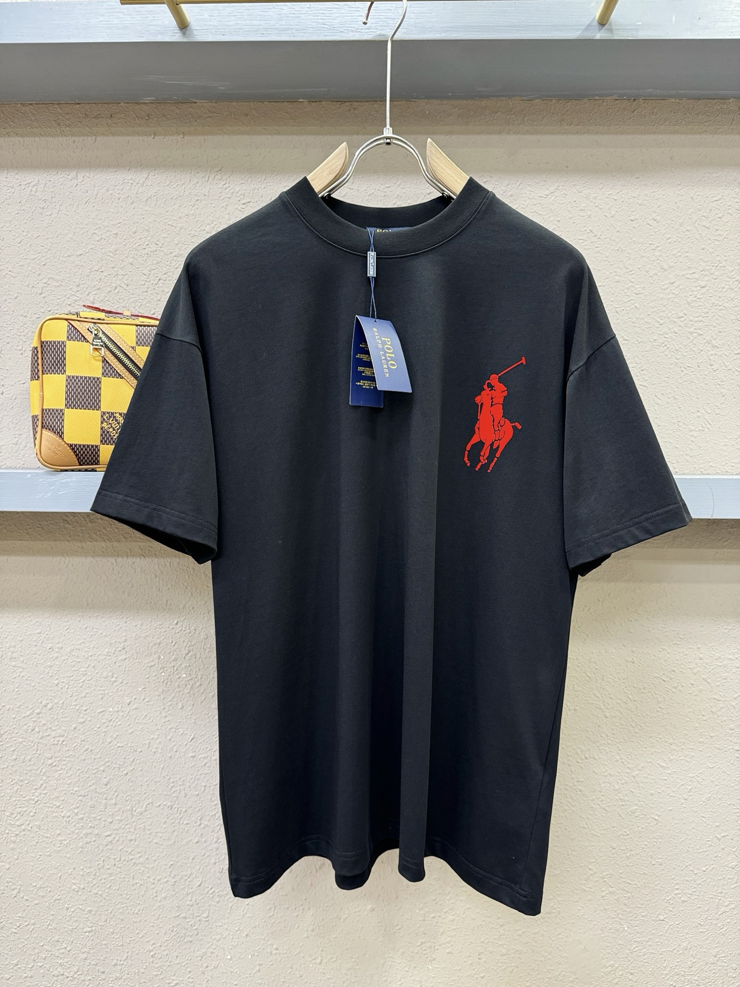 POLO 2026新款短袖T恤！走秀图案时尚休闲短袖T恤衫！设计logo设计！极具设计精选客供面料，手感