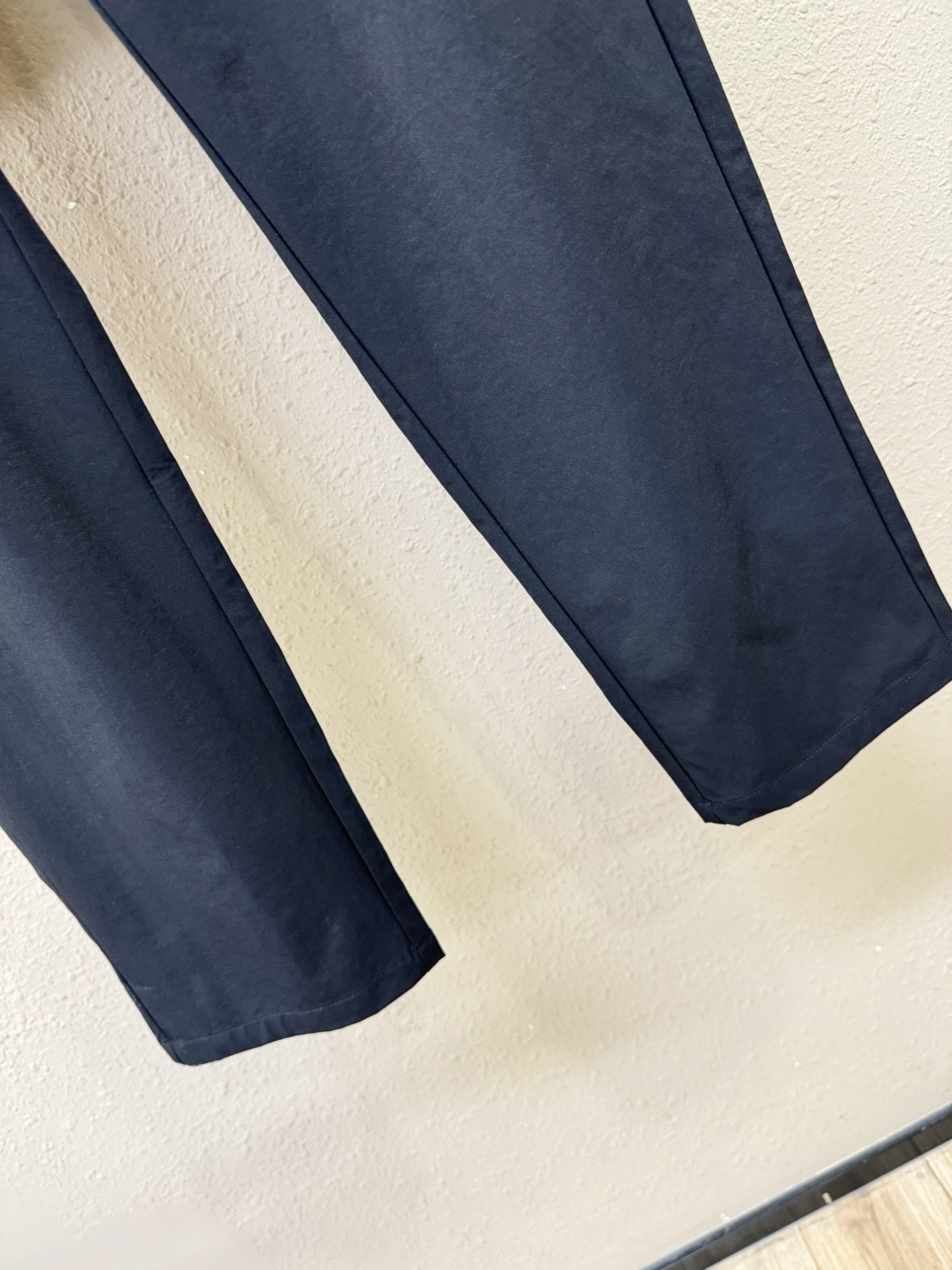 ARC‘TERYX/始祖鸟 新品休闲裤，选用欧洲进口面料，柔软舒适有质感，原版五金配件，非常炫酷，细节处