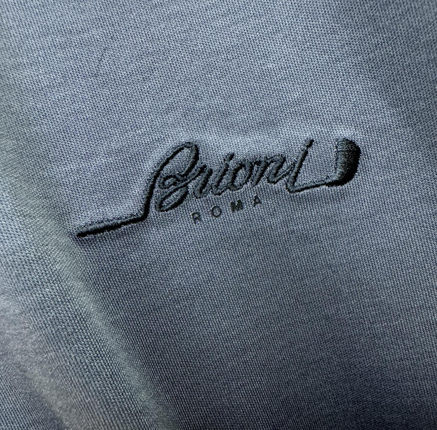 Brioni 布里奥尼 顶级品质 2026新品短袖！原版定制面料，手感柔软。顶级进口私货，时尚设计潮流短