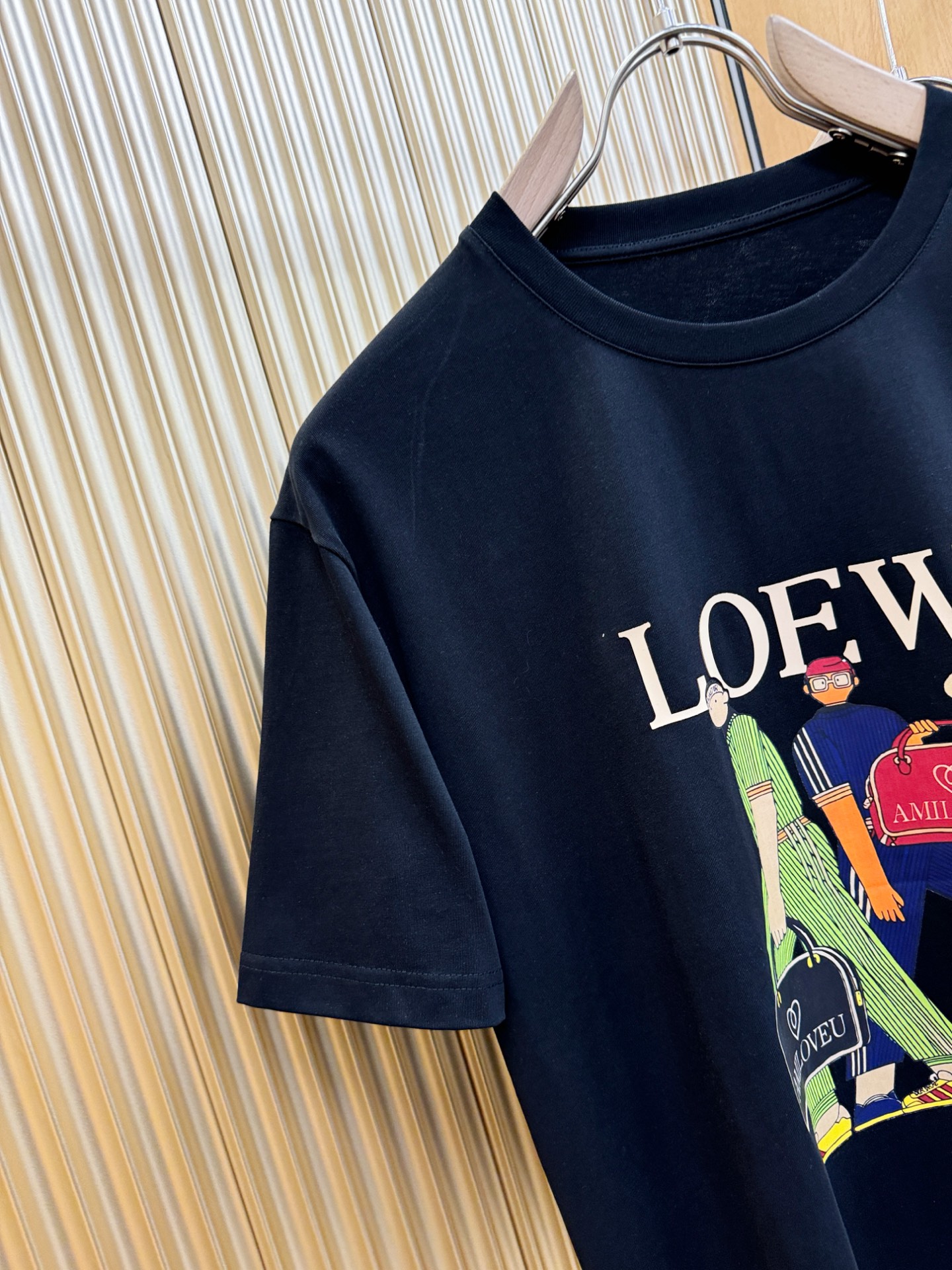 LOEWE罗意威 2026新款短袖T恤！走秀图案时尚休闲短袖T恤衫！设计logo设计！极具设计精选客供面
