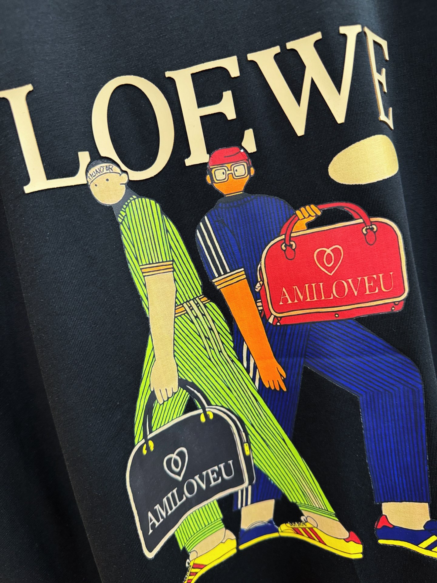 LOEWE罗意威 2026新款短袖T恤！走秀图案时尚休闲短袖T恤衫！设计logo设计！极具设计精选客供面
