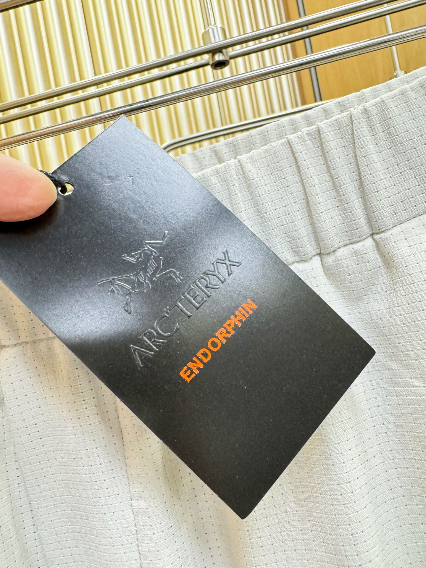 ARC‘TERYX/始祖鸟 新品休闲裤，选用欧洲进口面料，柔软舒适有质感，原版五金配件，非常炫酷，细节处