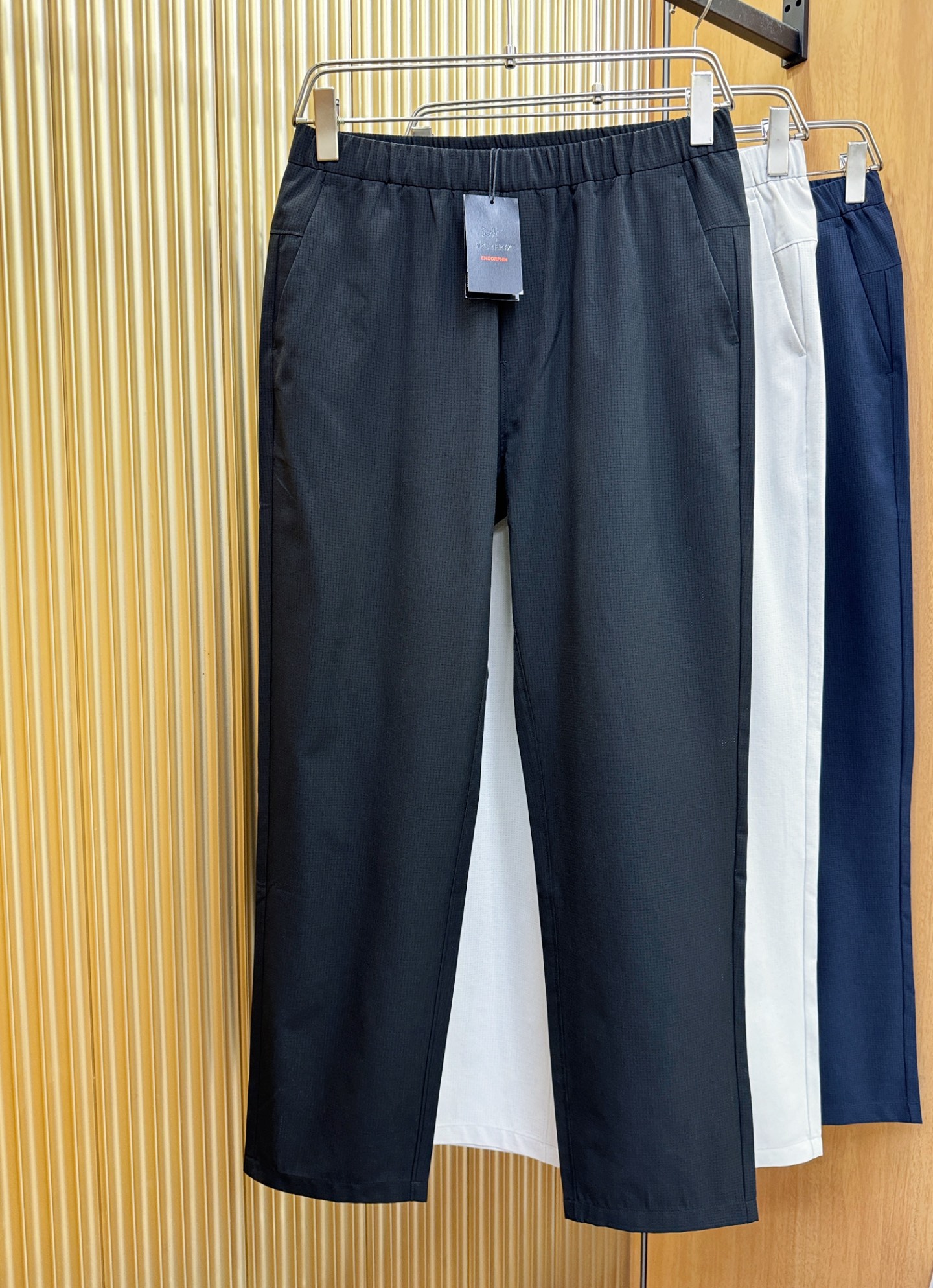 ARC‘TERYX/始祖鸟 新品休闲裤，选用欧洲进口面料，柔软舒适有质感，原版五金配件，非常炫酷，细节处