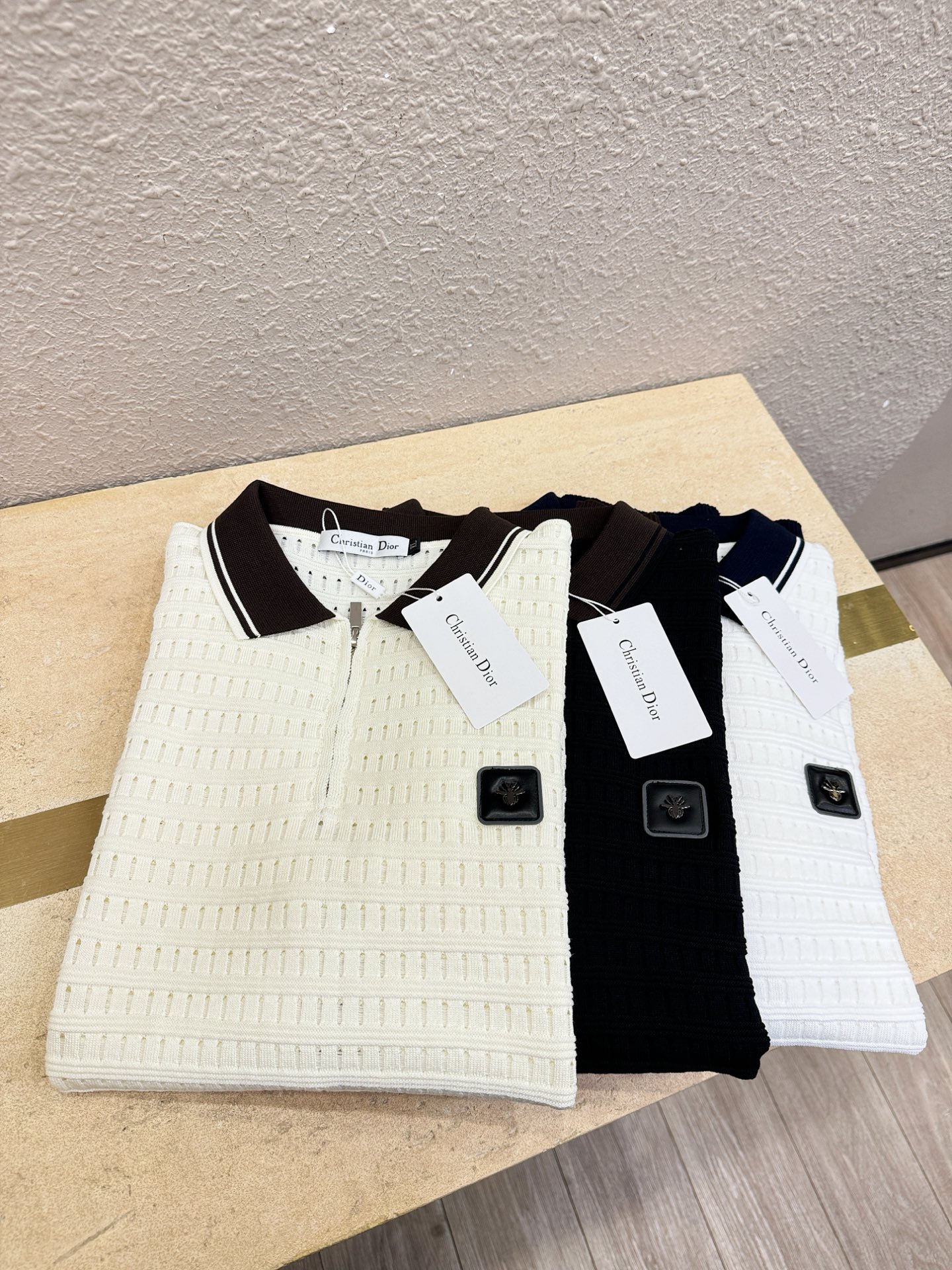 Dior迪奥 2026春夏新品针织短袖，进口针织面料，手感柔软。顶级进口私货，时尚设计潮流短袖针织衫，不