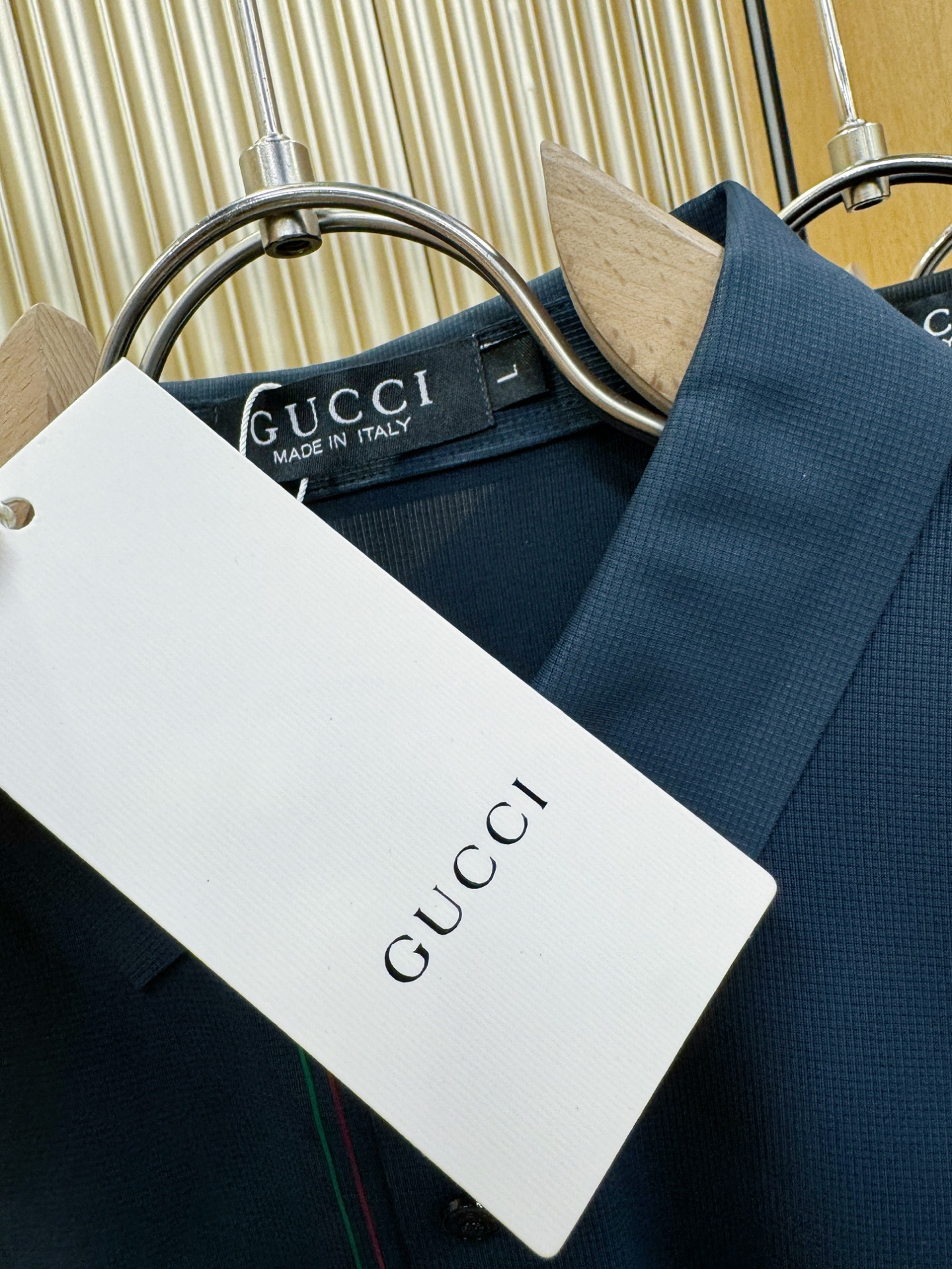 Gucci古奇 2026春夏新款首发专柜最新款翻领短袖，冰丝面料，清爽透气。高端订制 设计前卫时尚！品牌