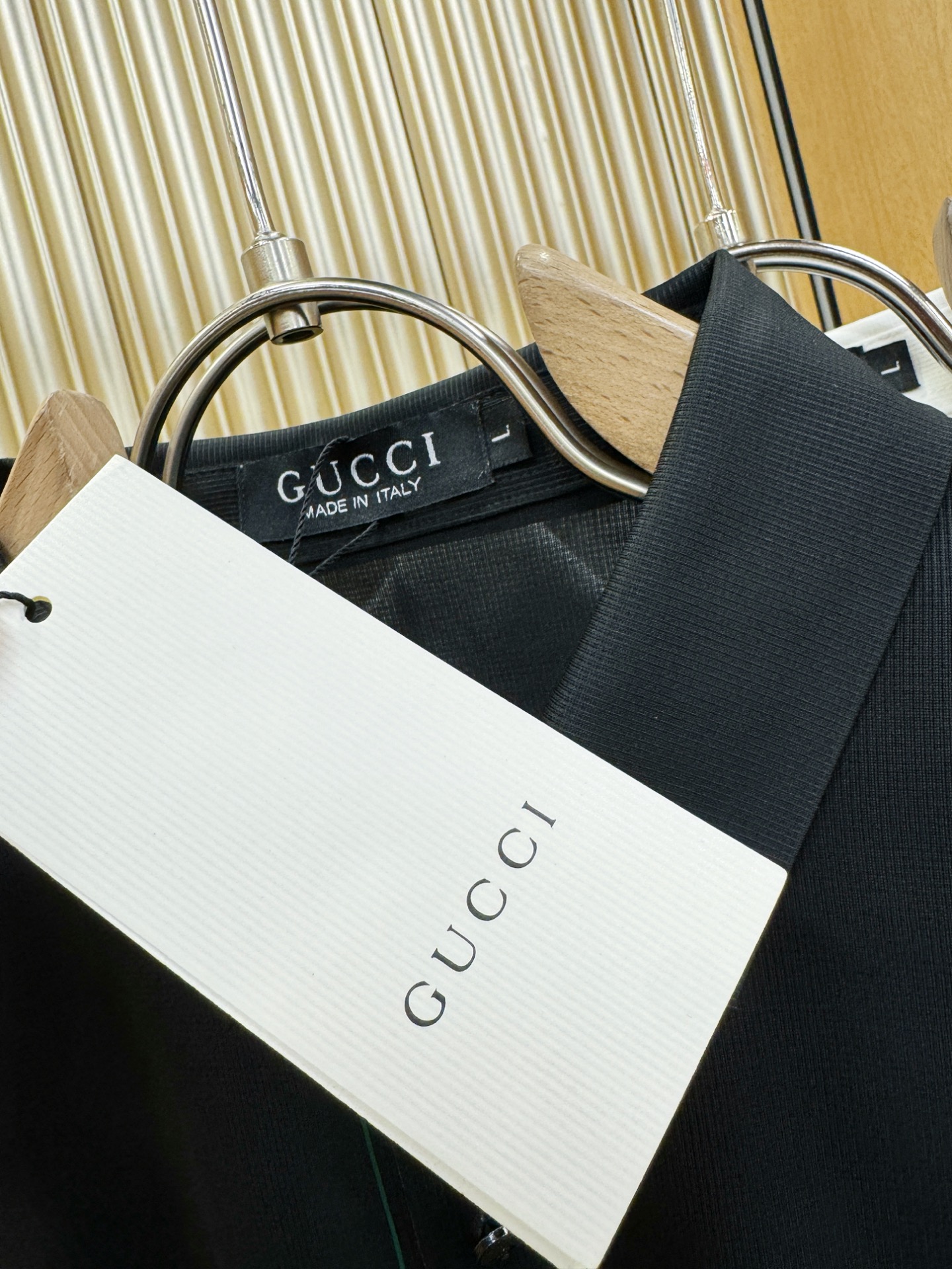 Gucci古奇 2026春夏新款首发专柜最新款翻领短袖，冰丝面料，清爽透气。高端订制 设计前卫时尚！品牌