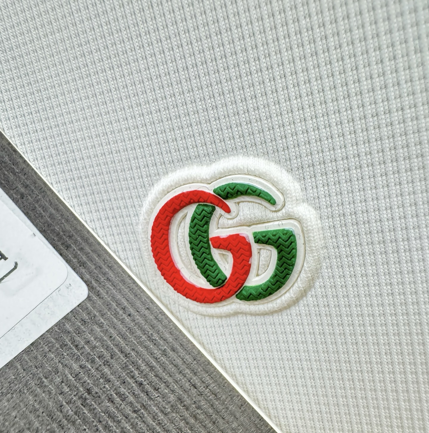 Gucci古奇 2026春夏新款首发专柜最新款翻领短袖，冰丝面料，清爽透气。高端订制 设计前卫时尚！品牌