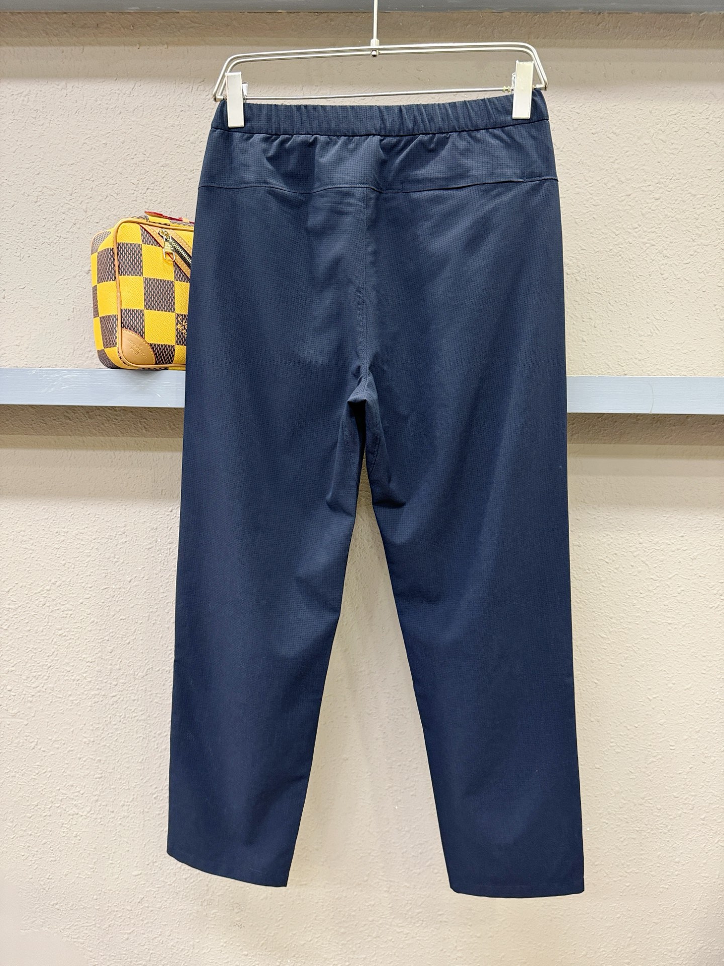 ARC‘TERYX/始祖鸟 新品休闲裤，选用欧洲进口面料，柔软舒适有质感，原版五金配件，非常炫酷，细节处