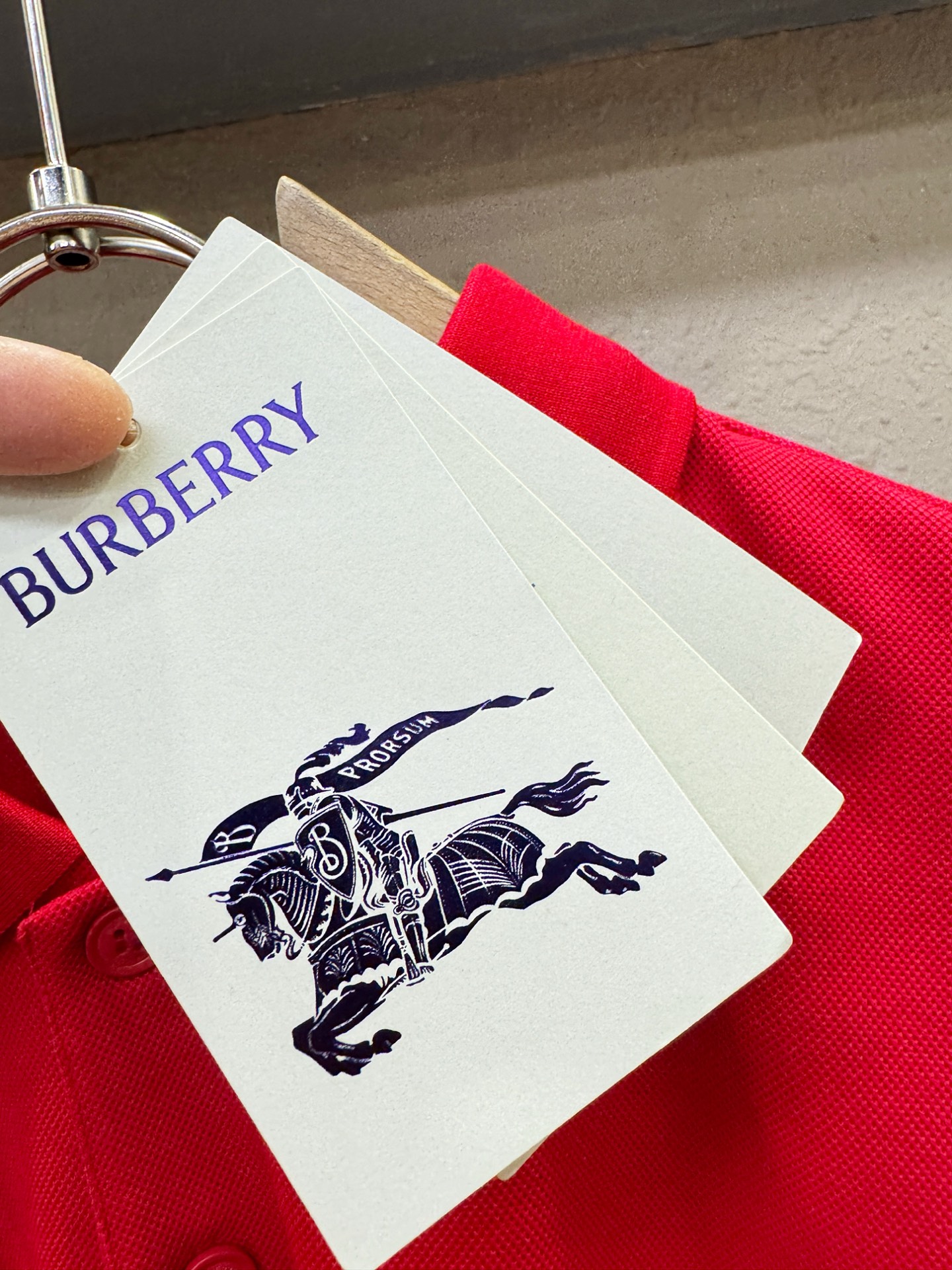 BURBERRY巴宝莉 2026官方新款 专柜同步上市 男士翻领短袖POLO衫，高端主线系列，进口珠地丝