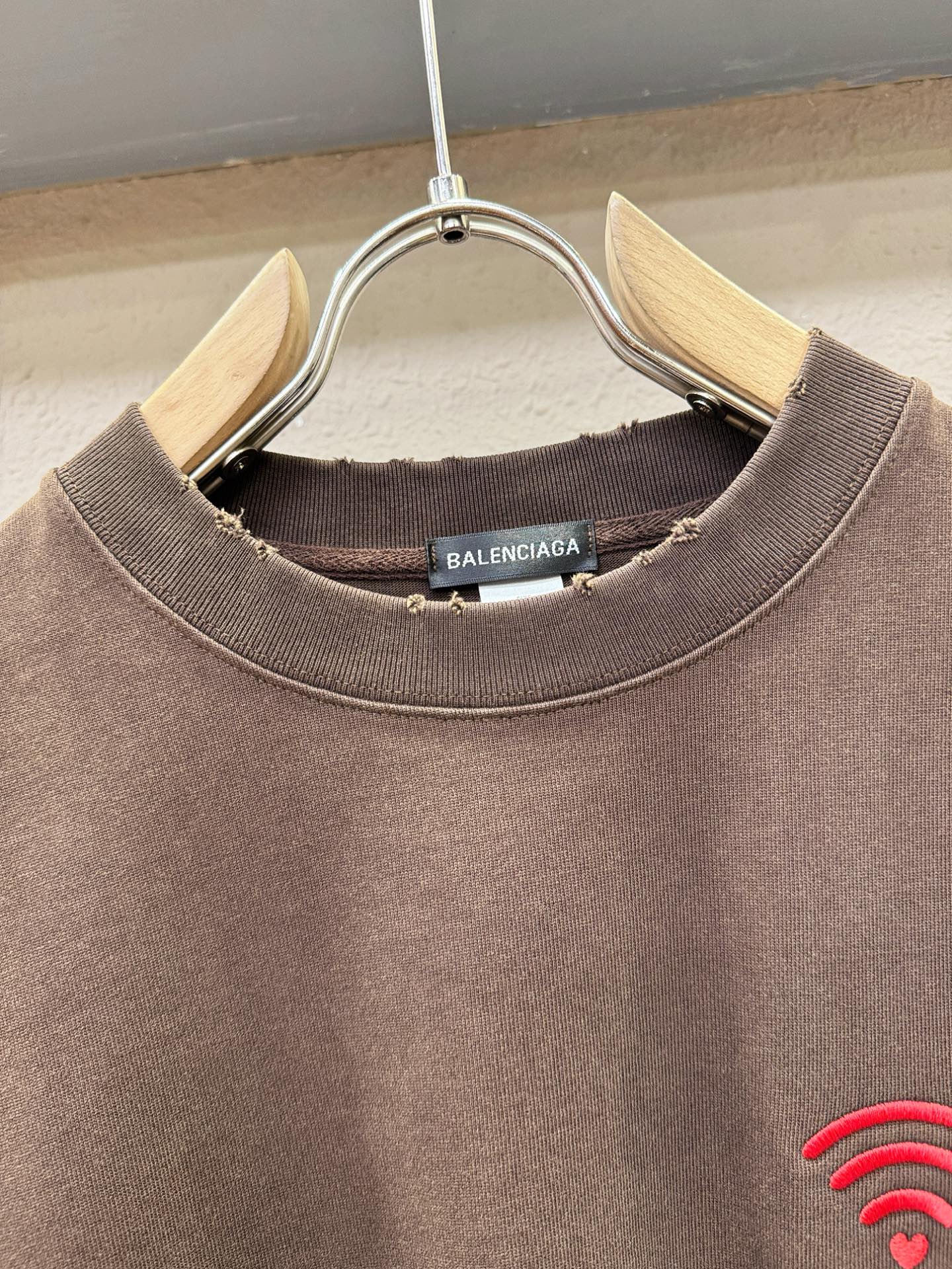 最大可穿240斤‼️ Balenciaga巴黎世家 2026新款短袖T恤！走秀图案时尚休闲短袖T恤衫！设