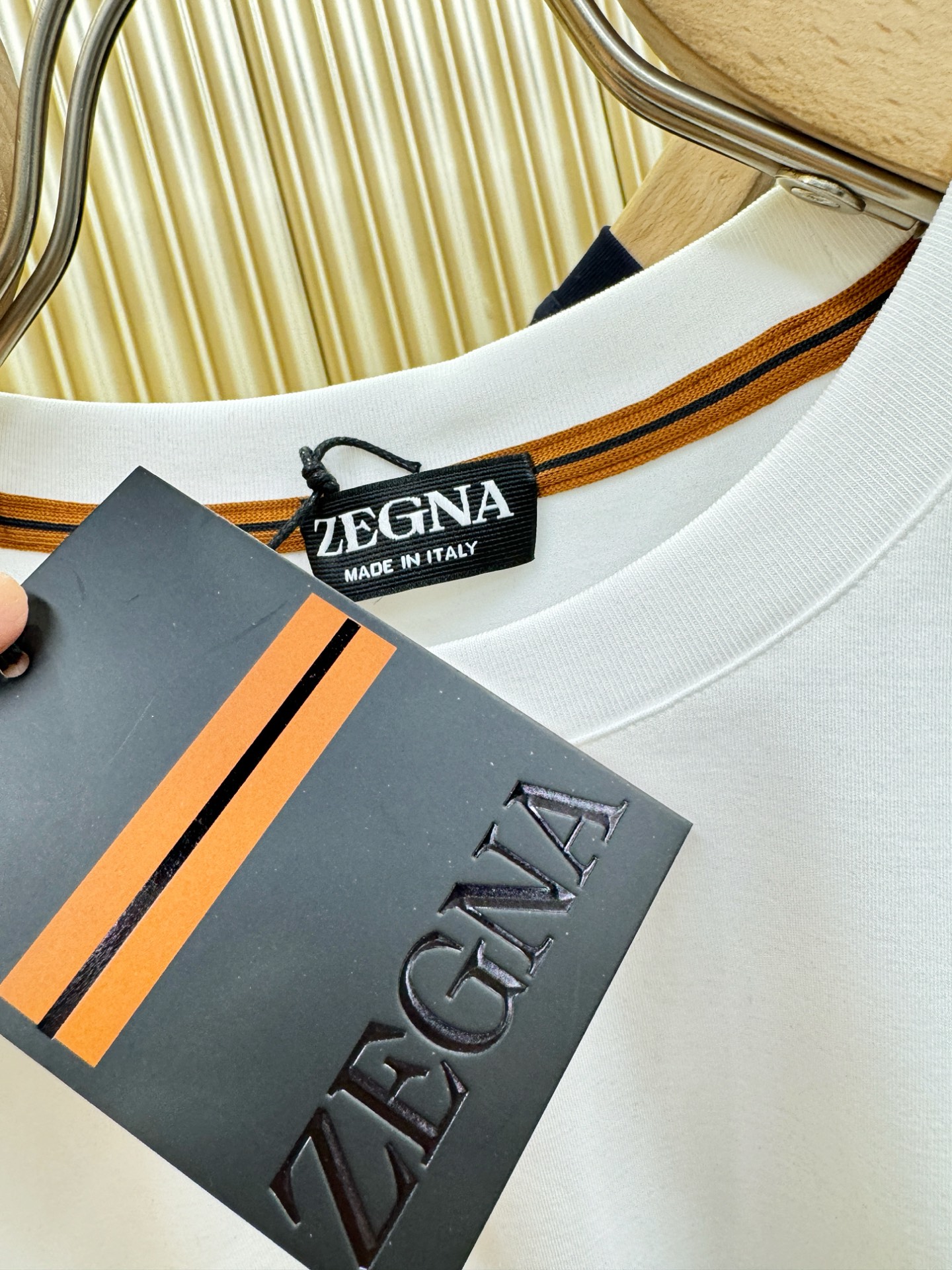 Ermenegildo zeg*a杰*亚 顶级品质 2026新品短袖！精选长绒棉、莱赛尔面料，手感柔软，