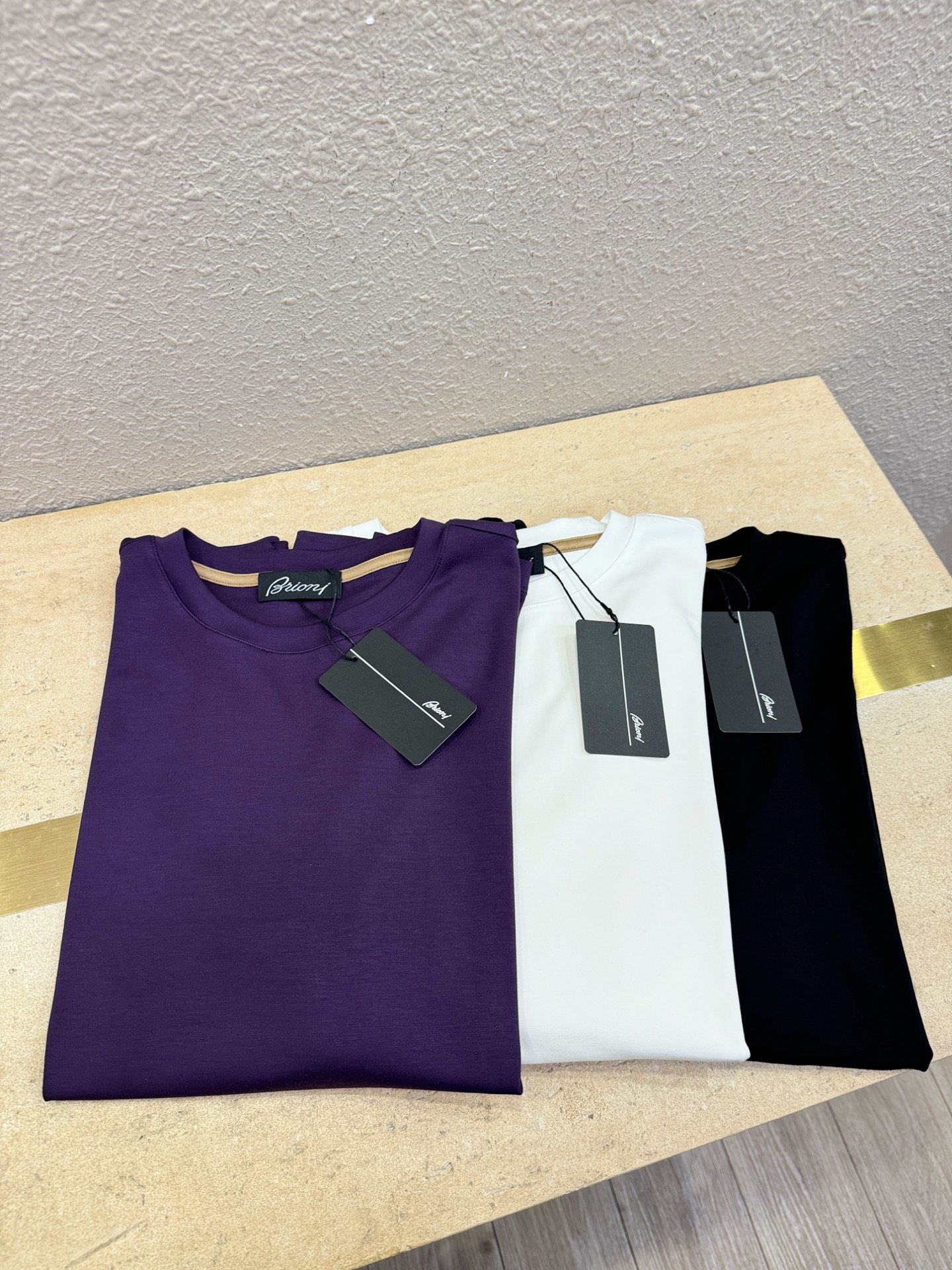 Brioni 布里奥尼 2026新品 长袖T恤，经典Logo设计，百搭款 官网同步发售 定制面料，柔软细