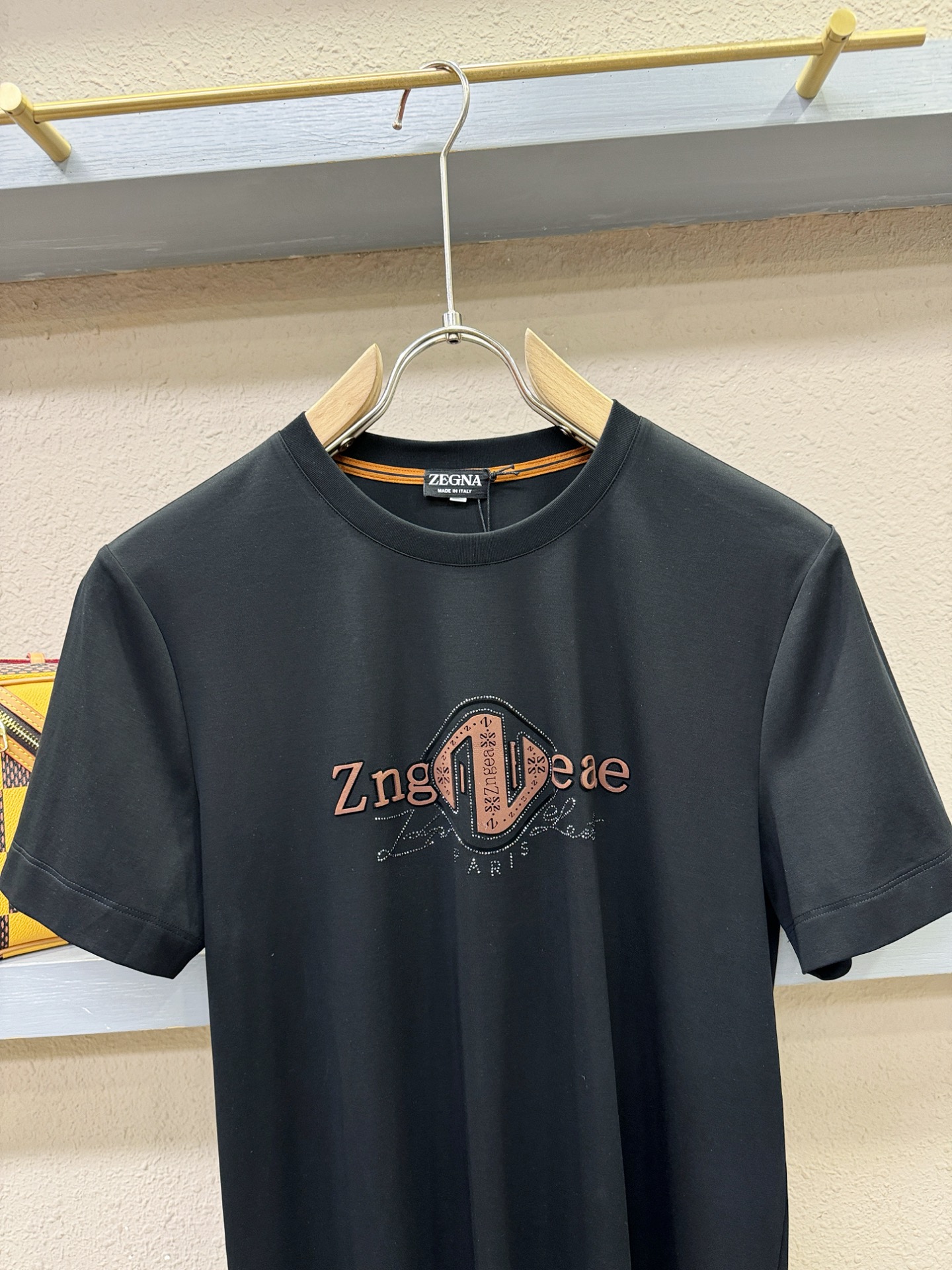 Ermenegildo zeg*a杰*亚 2026新款短袖T恤！走秀图案时尚休闲短袖T恤衫！设计logo