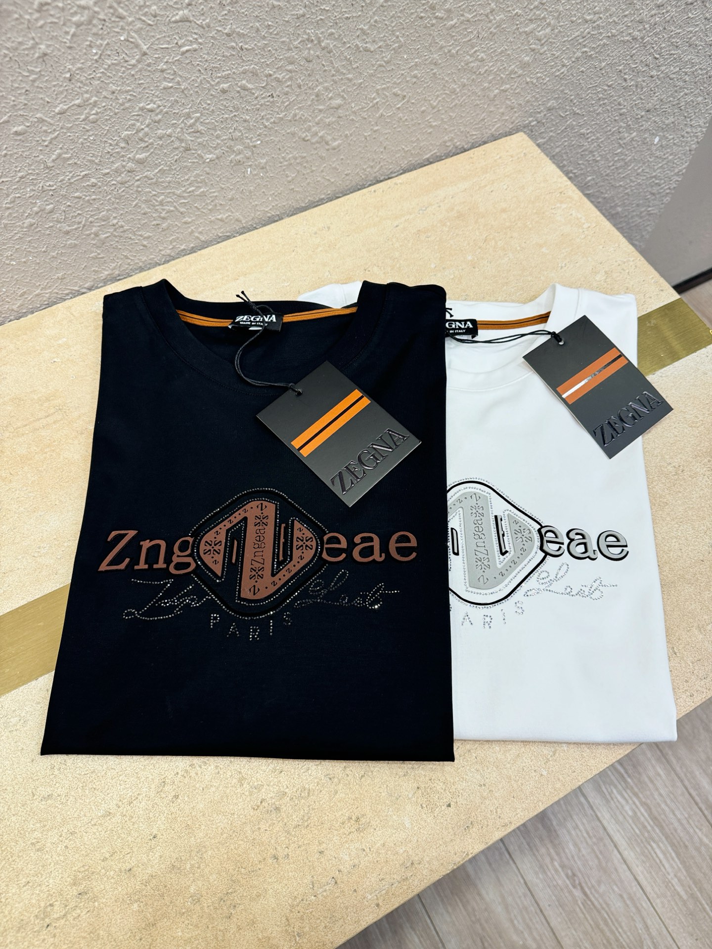 Ermenegildo zeg*a杰*亚 2026新款短袖T恤！走秀图案时尚休闲短袖T恤衫！设计logo