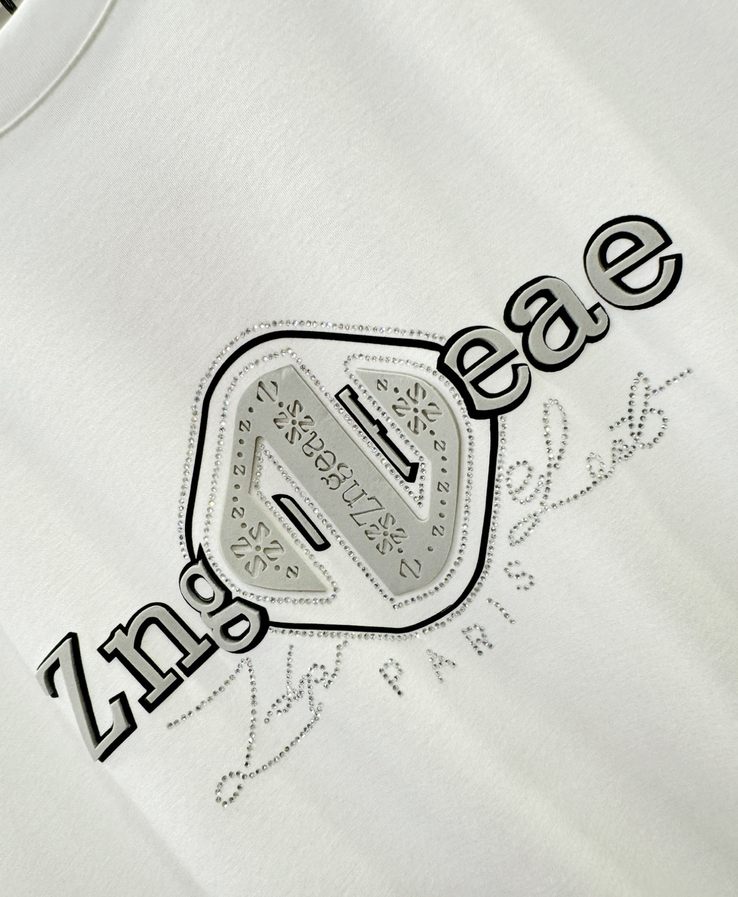 Ermenegildo zeg*a杰*亚 2026新款短袖T恤！走秀图案时尚休闲短袖T恤衫！设计logo