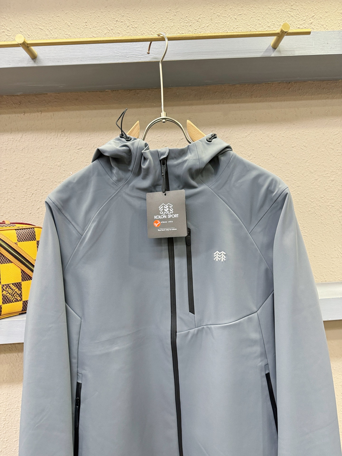 KOLON SPORT 2026新款防水向导级冲锋衣机能风拉链夹克，防风防水冲锋衣，级别高分子材料透气复