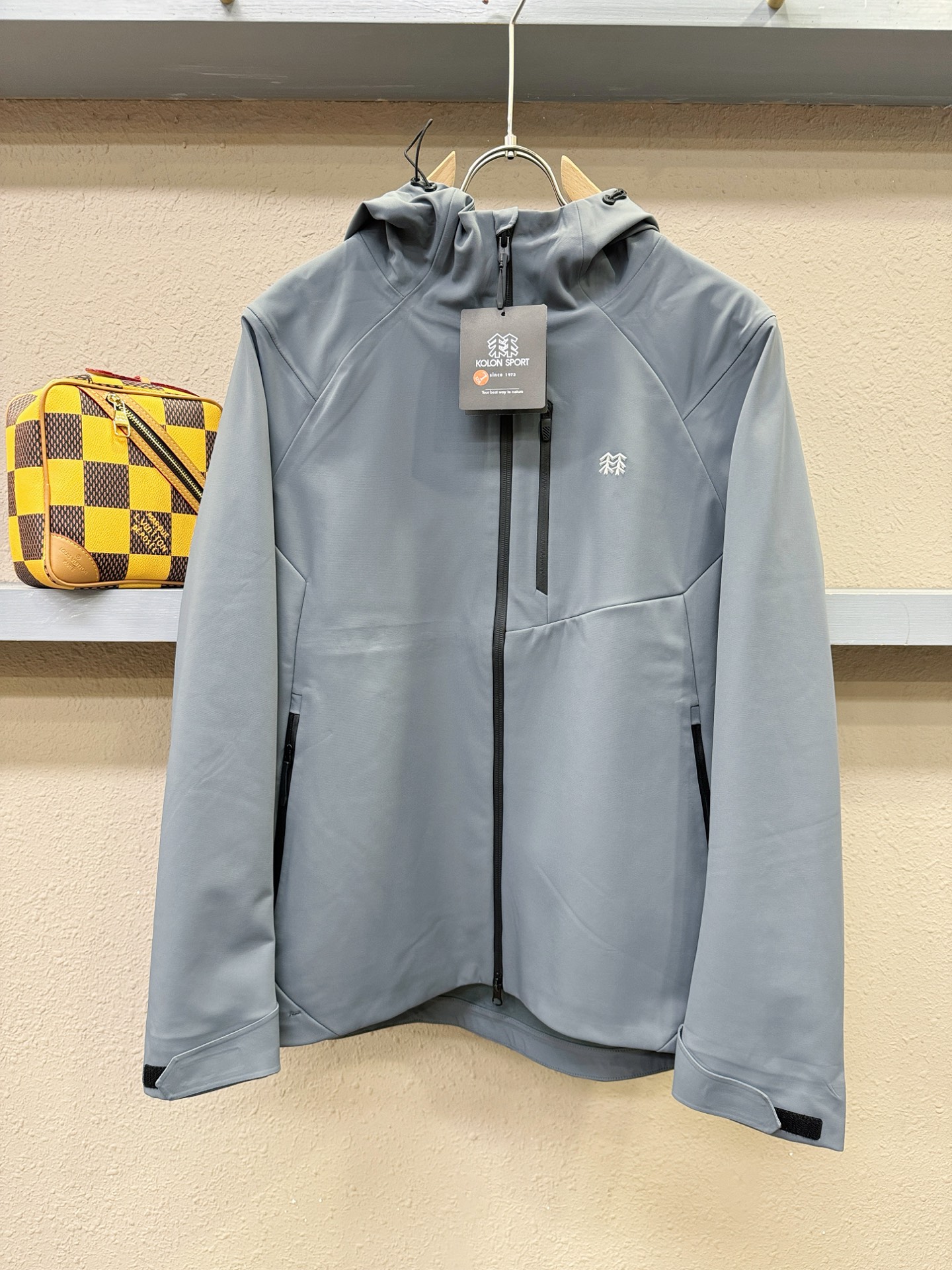 KOLON SPORT 2026新款防水向导级冲锋衣机能风拉链夹克，防风防水冲锋衣，级别高分子材料透气复