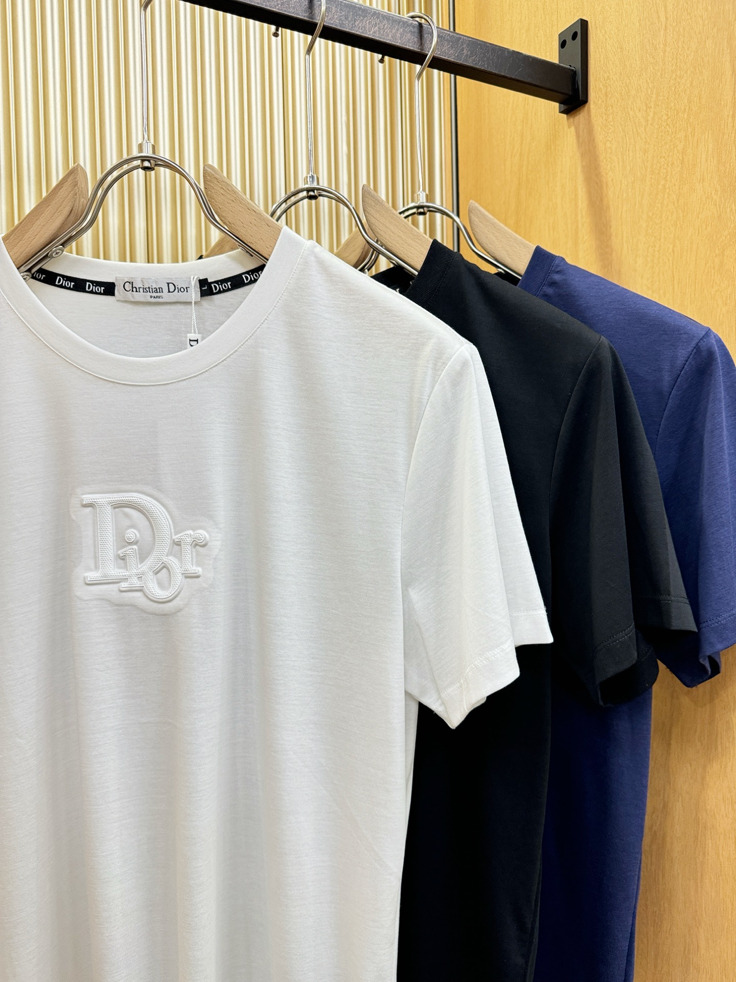 DG顶级品质 2026新品短袖！原版定制面料，手感柔软。顶级进口私货，时尚设计潮流短袖，不失奢华 品质毋
