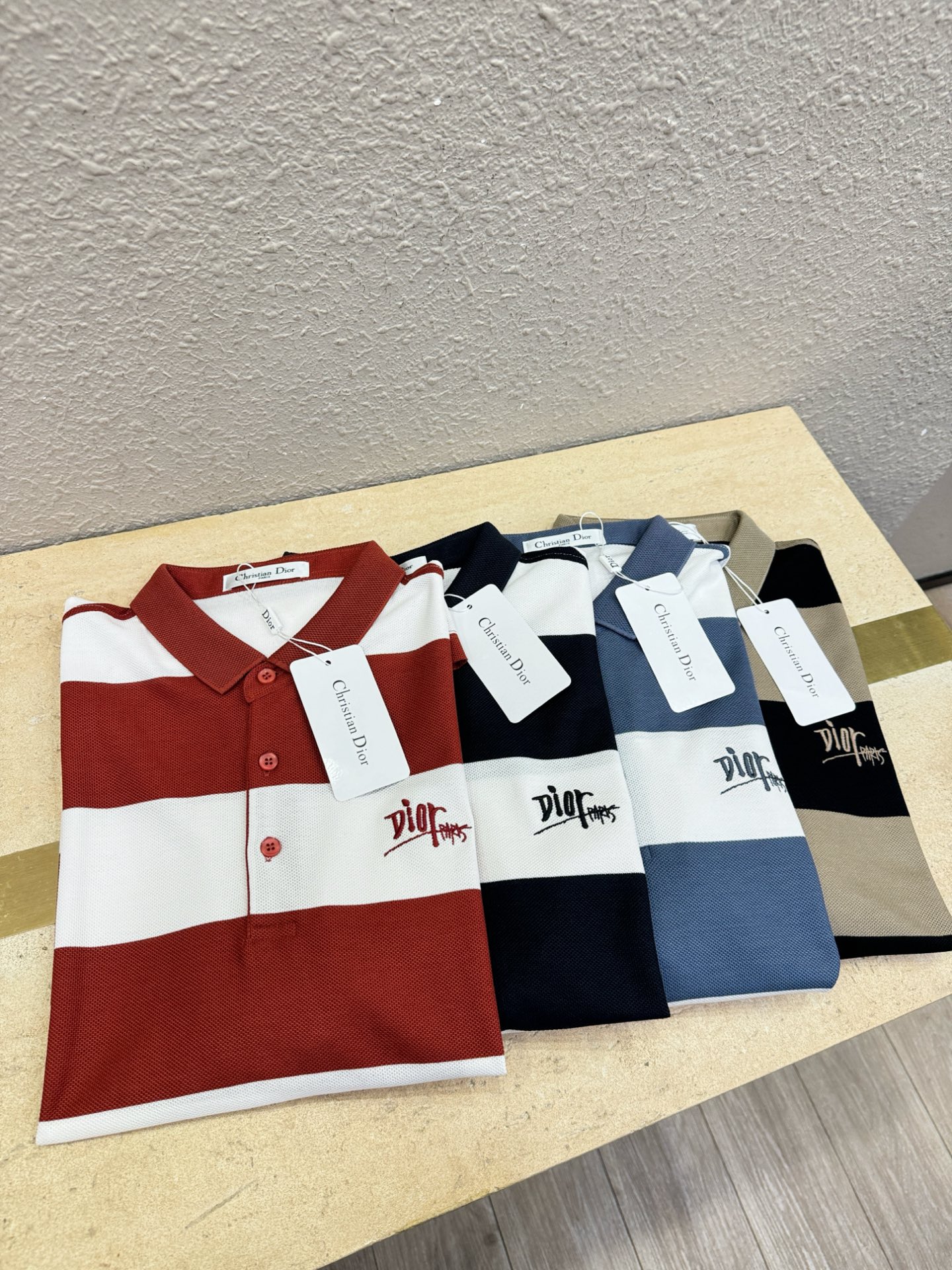 Dior迪奥 2026官方新款 专柜同步上市 男士翻领短袖POLO衫，高端主线系列，进口珠地丝光棉面料，