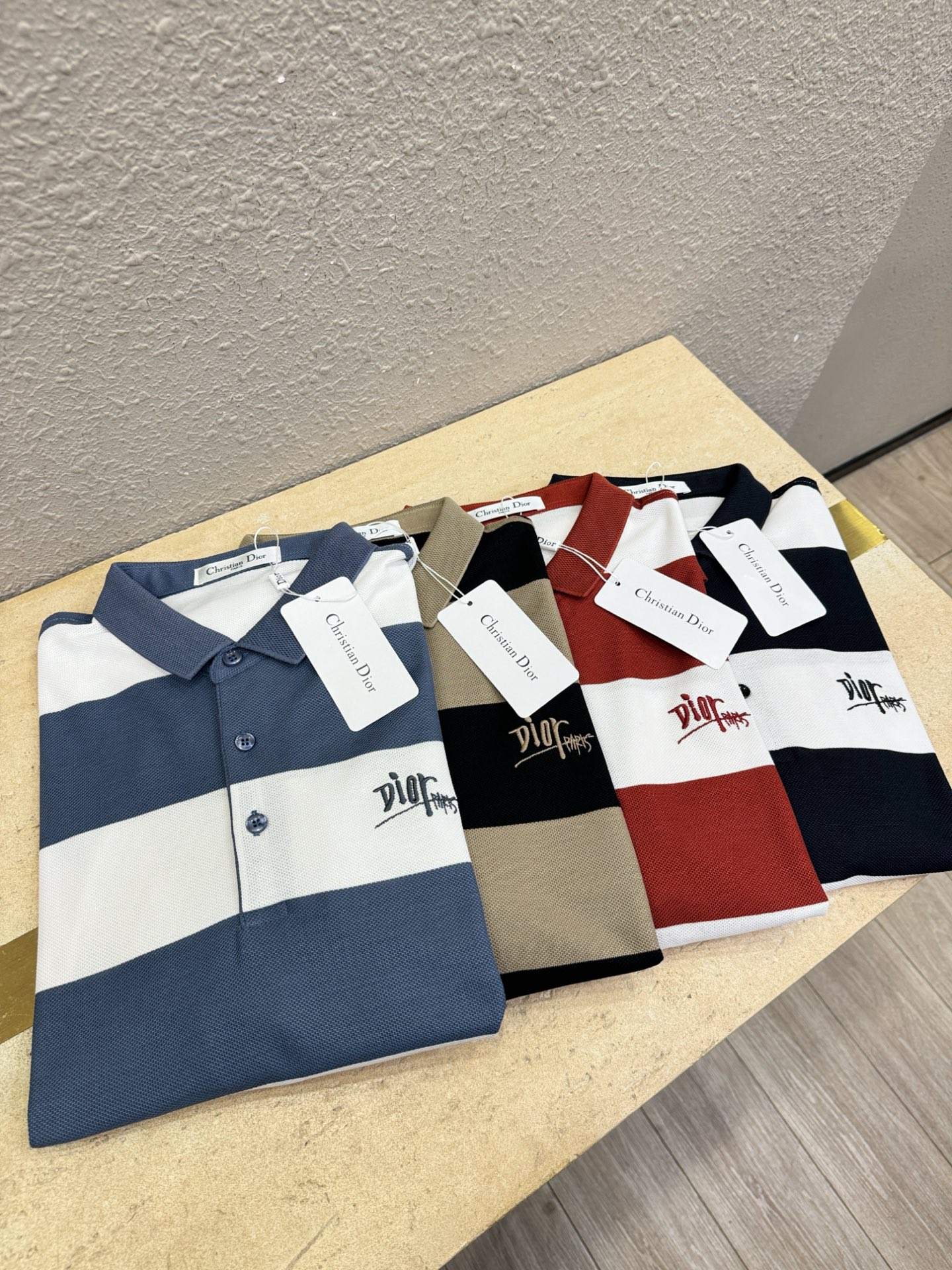 Dior迪奥 2026官方新款 专柜同步上市 男士翻领短袖POLO衫，高端主线系列，进口珠地丝光棉面料，